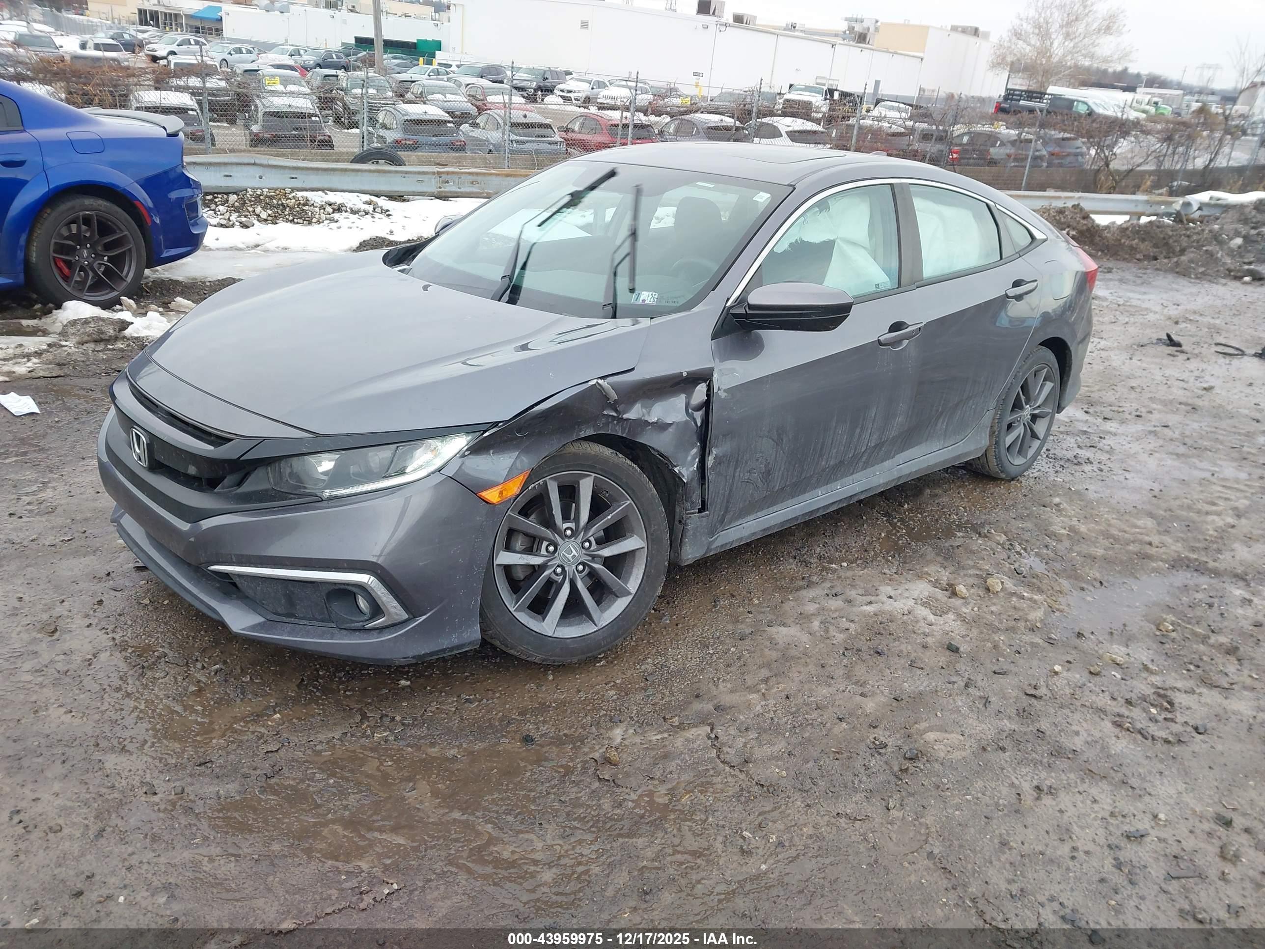HONDA CIVIC image 2