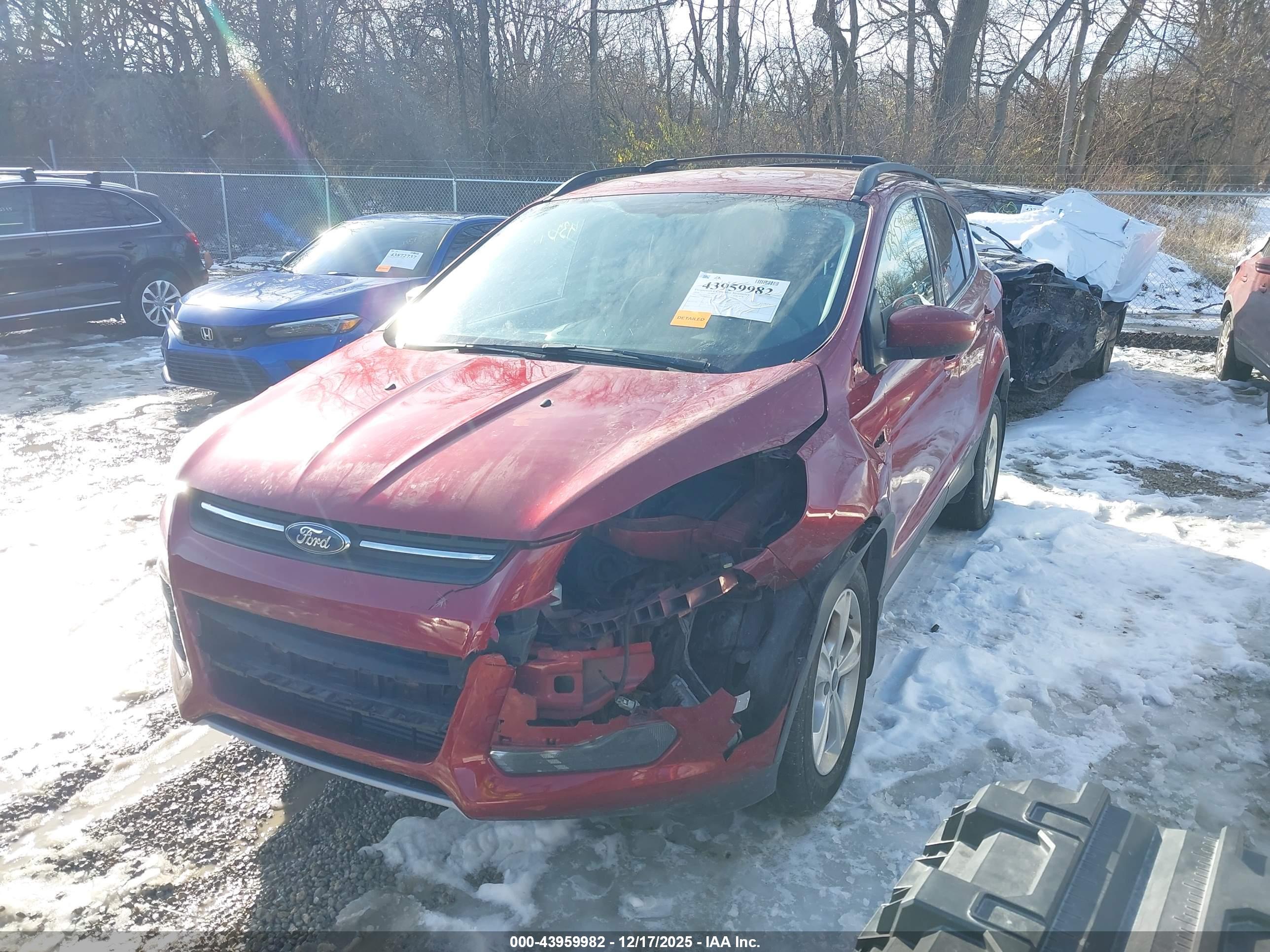 FORD ESCAPE image 2