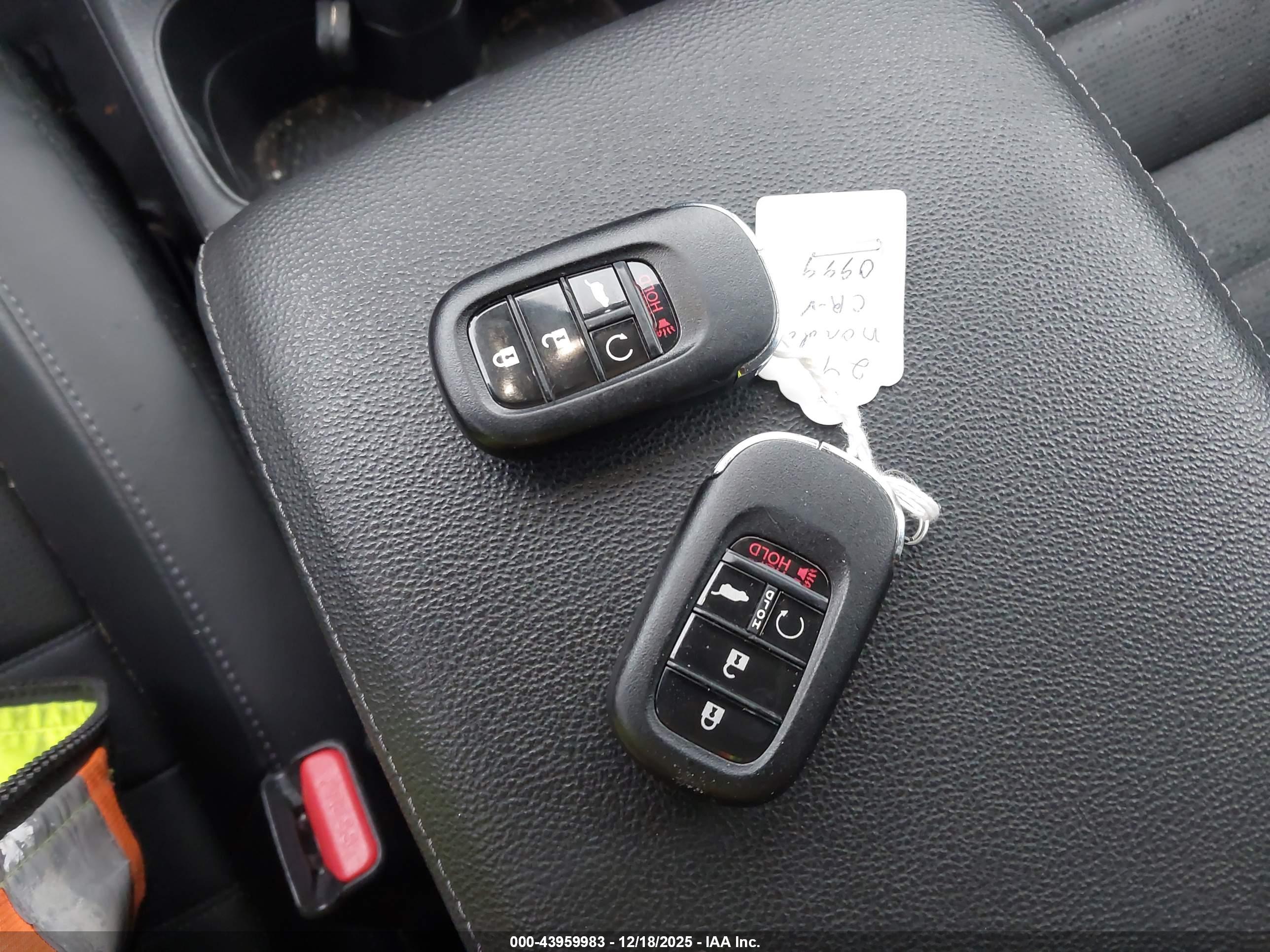 HONDA CR-V image 11