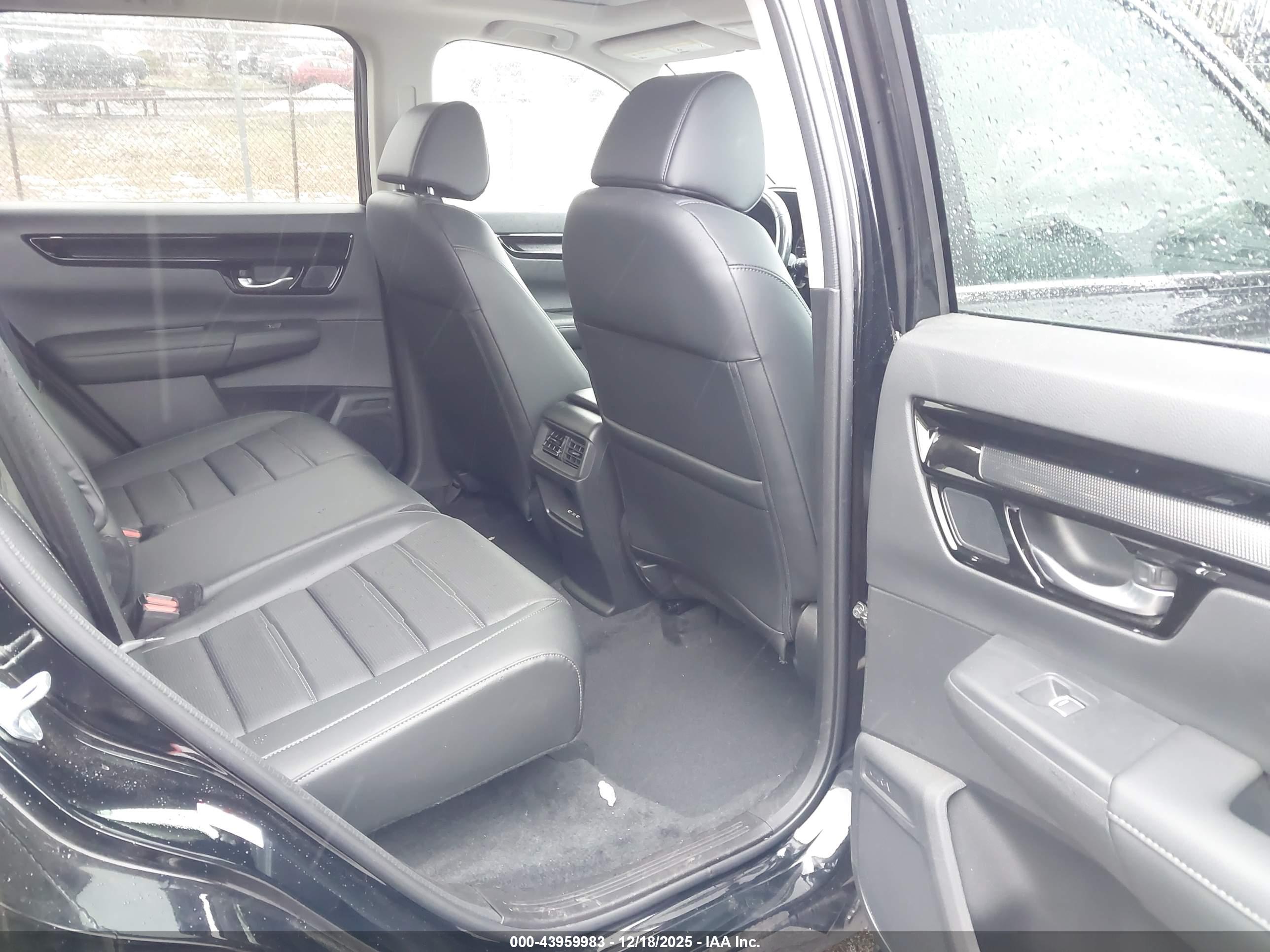 HONDA CR-V image 8