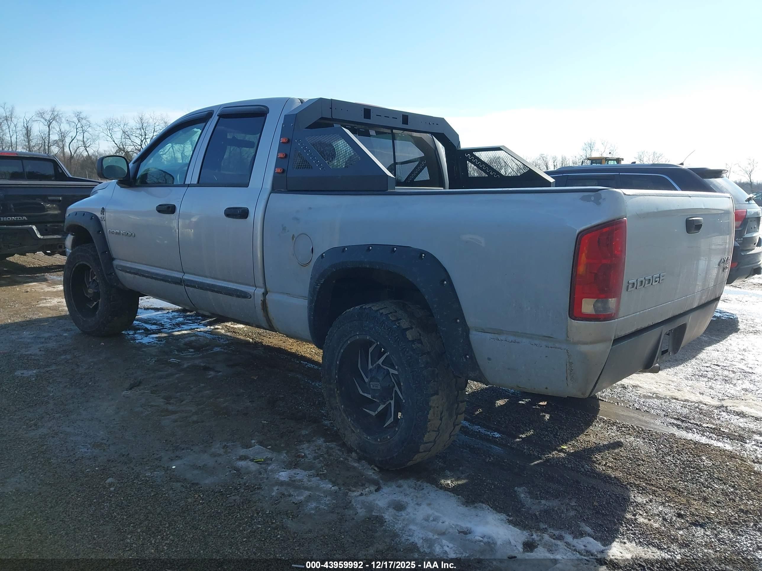 DODGE RAM image 3