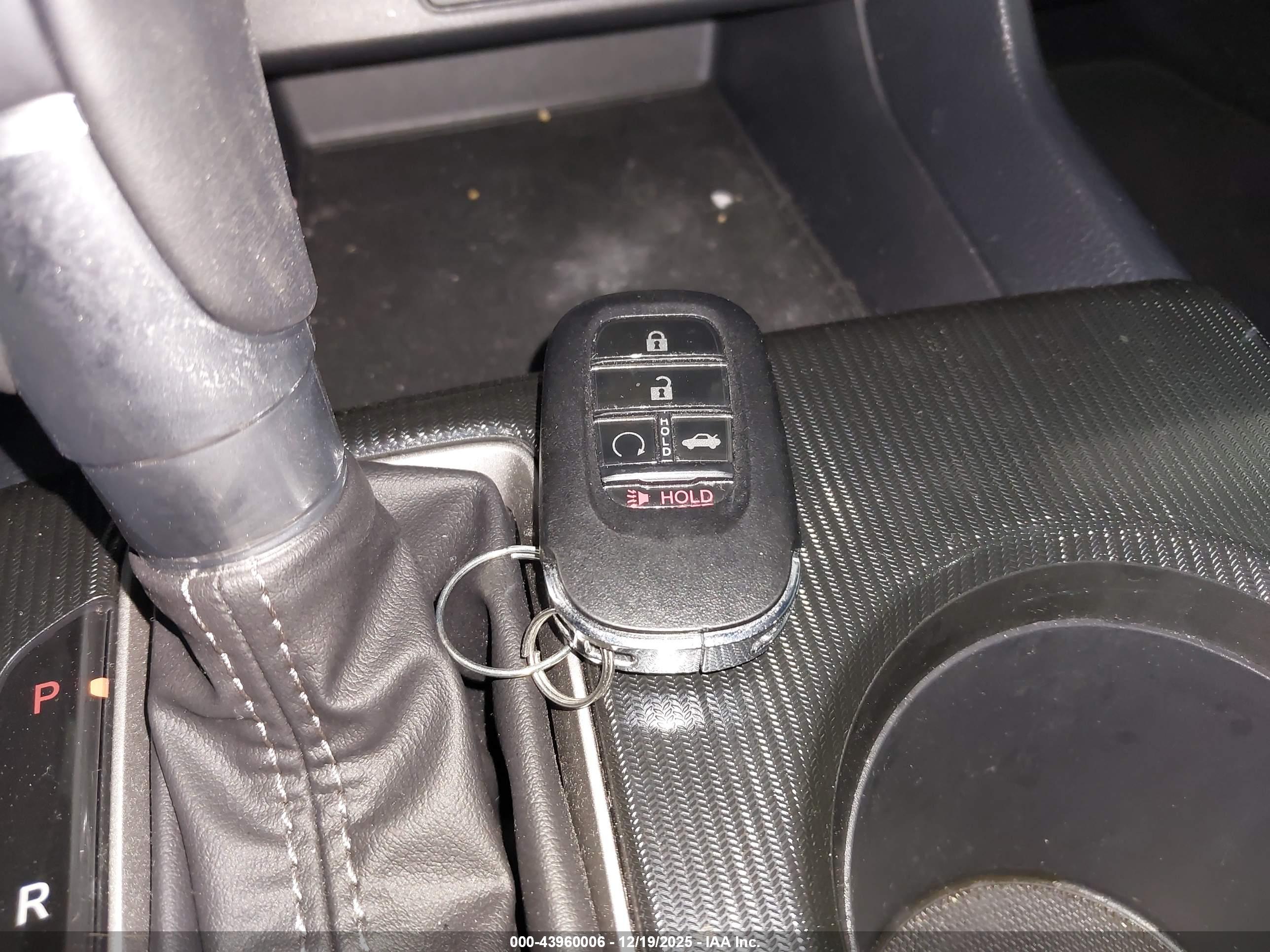 HONDA CIVIC image 11