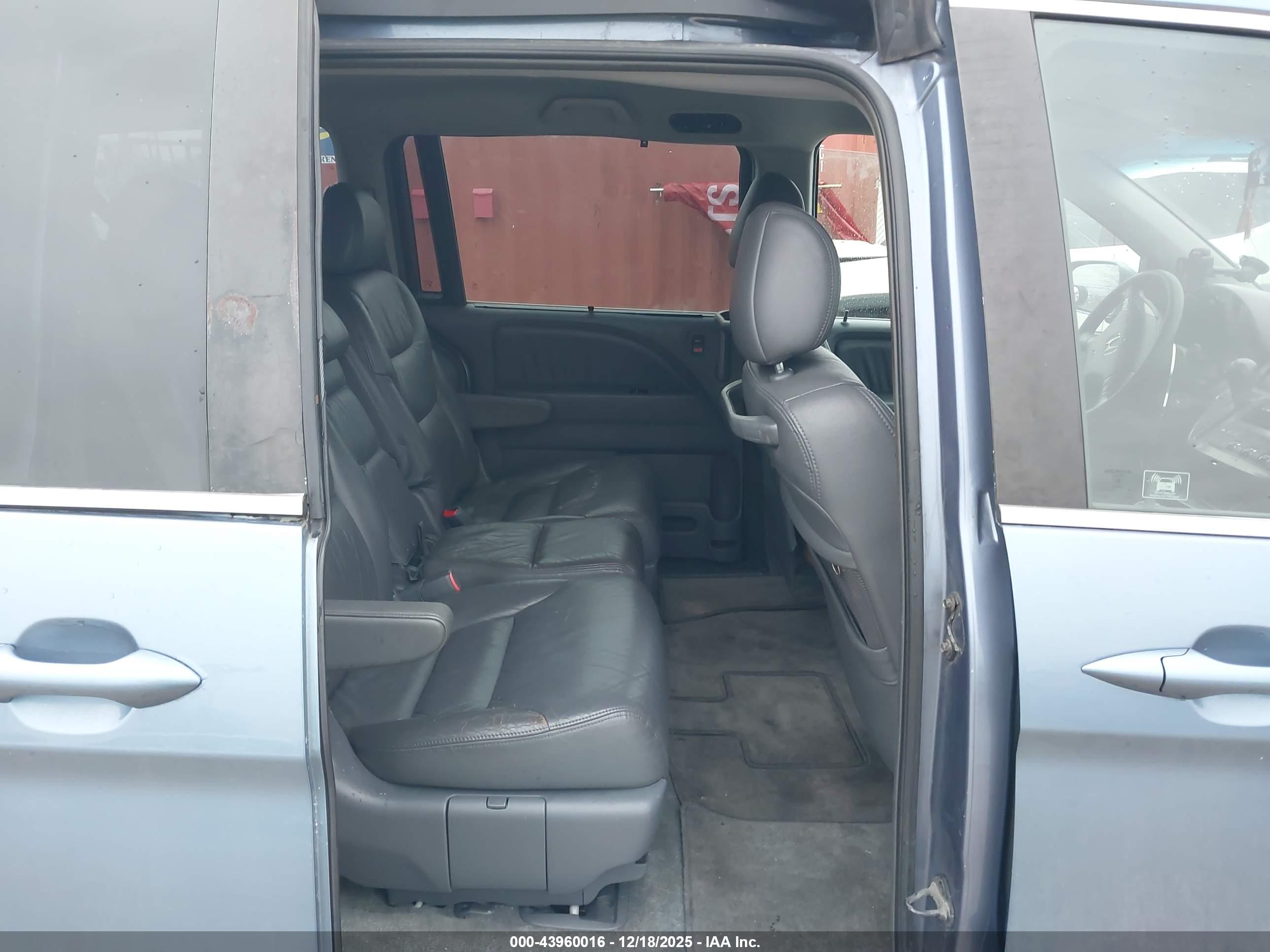 HONDA ODYSSEY image 8