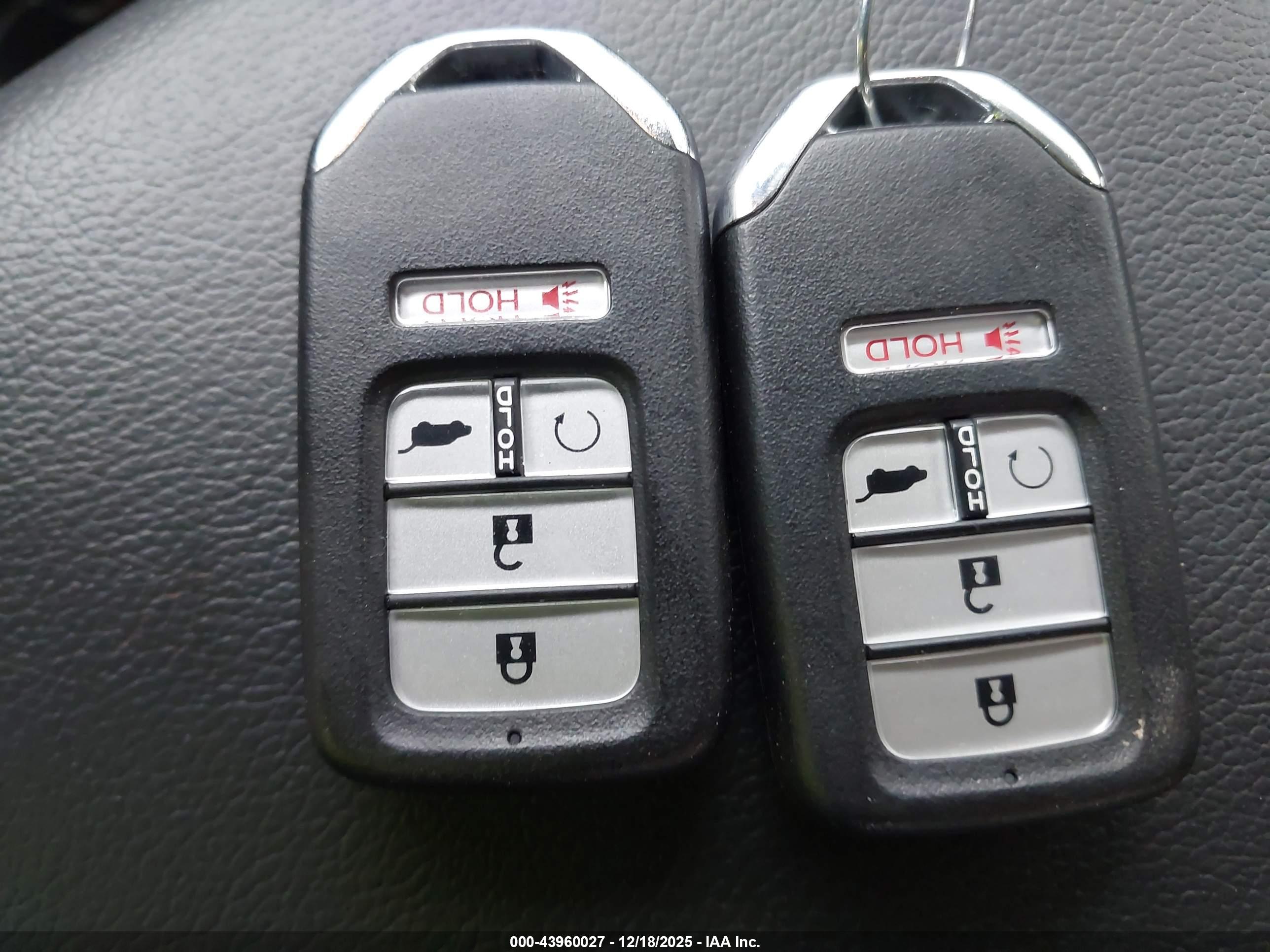 HONDA CR-V image 11