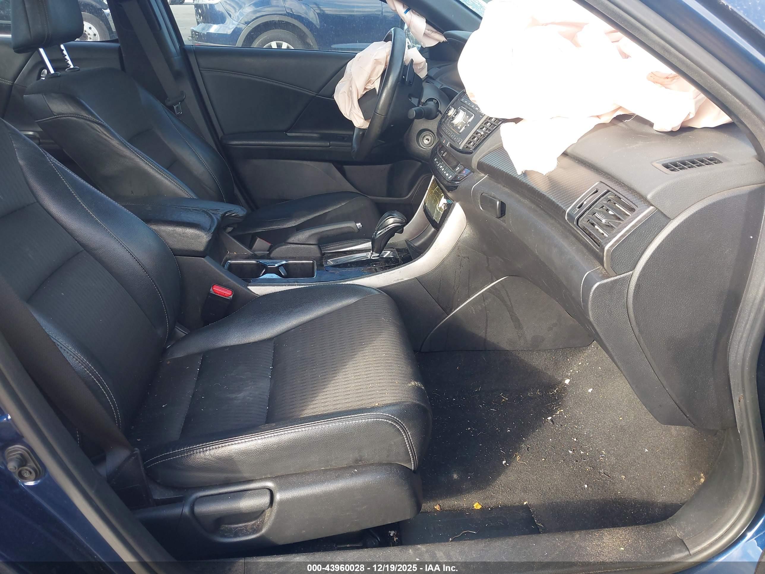 HONDA ACCORD image 5