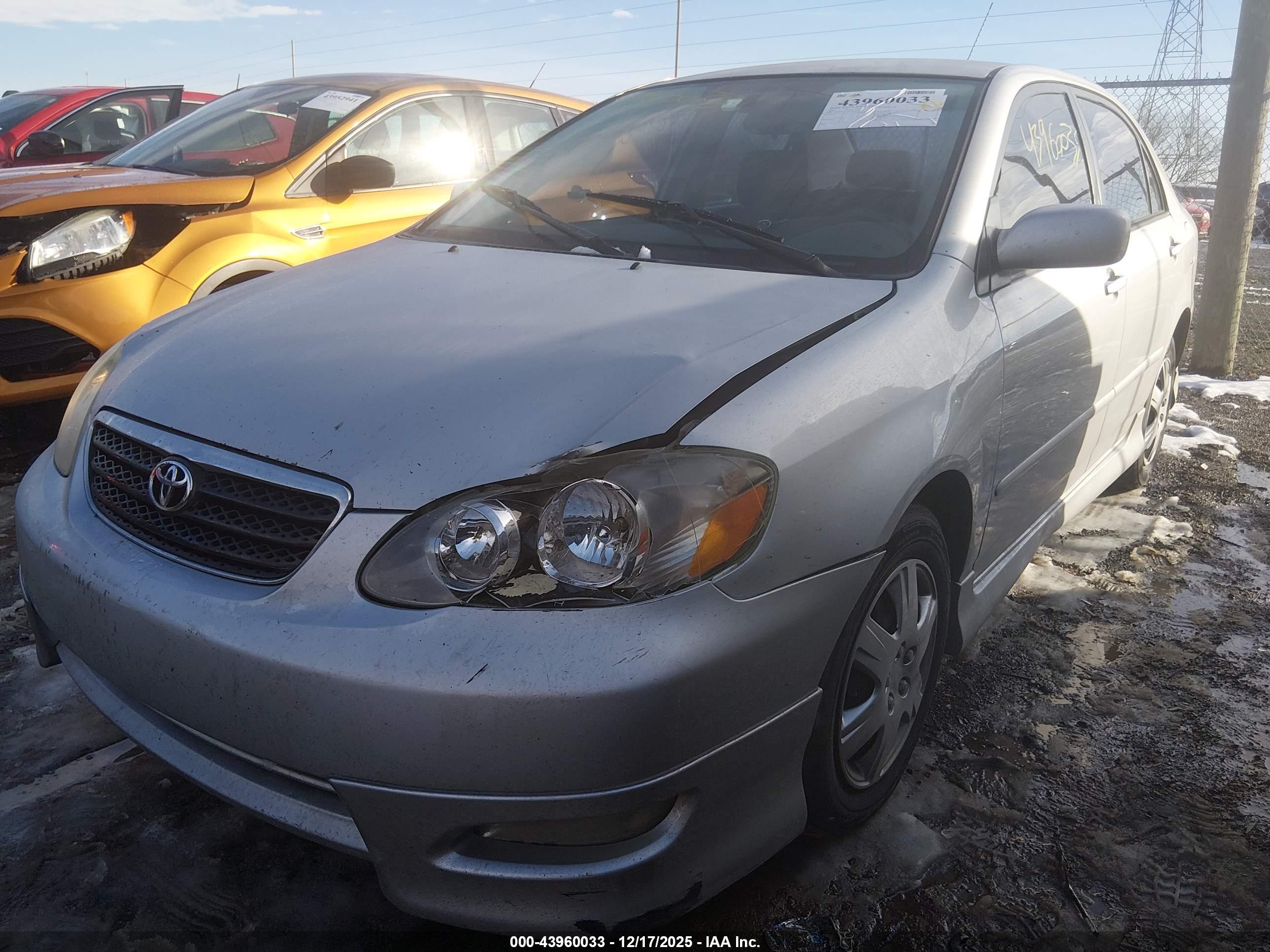 TOYOTA COROLLA image 6