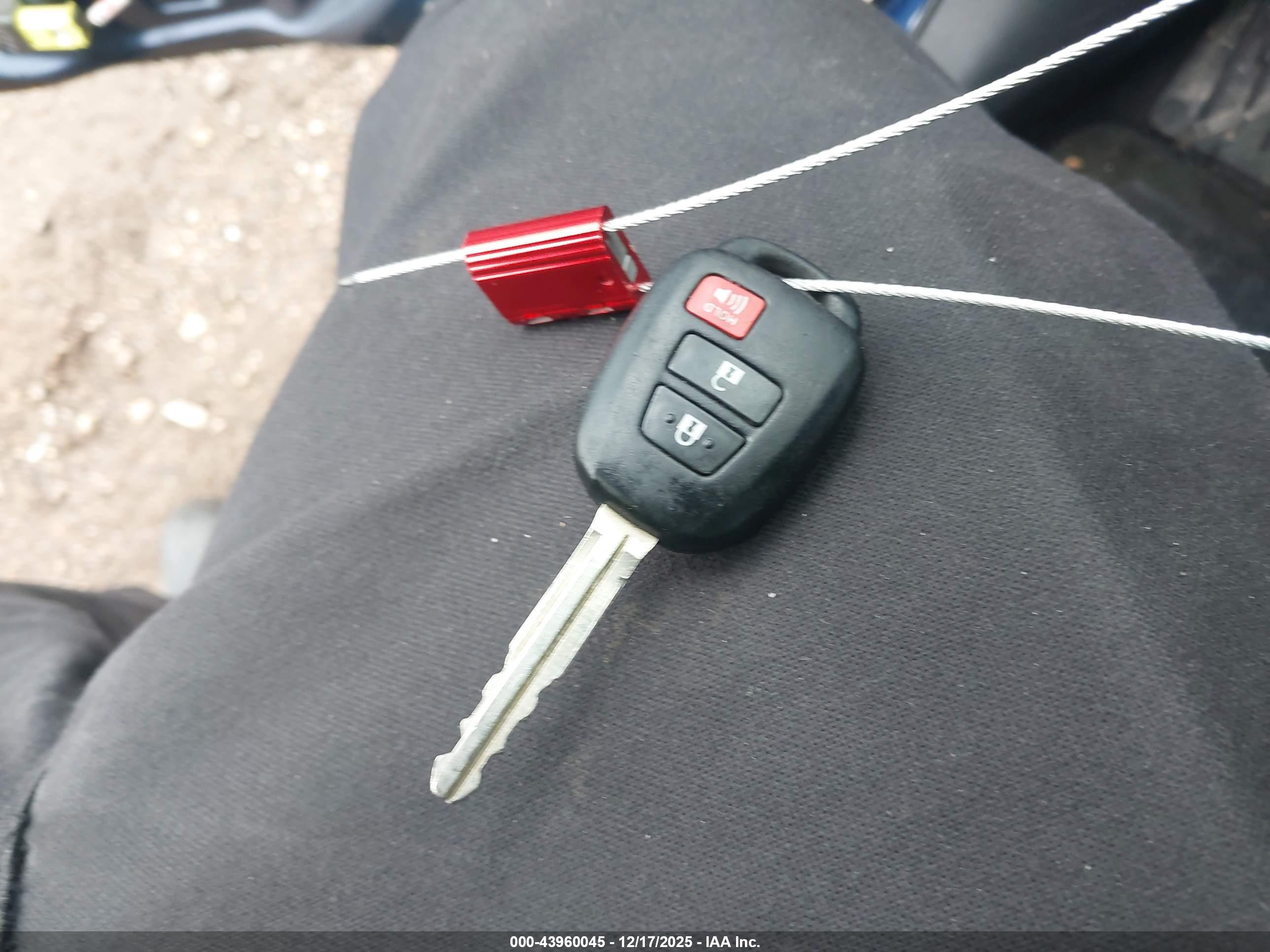 SCION XB image 11
