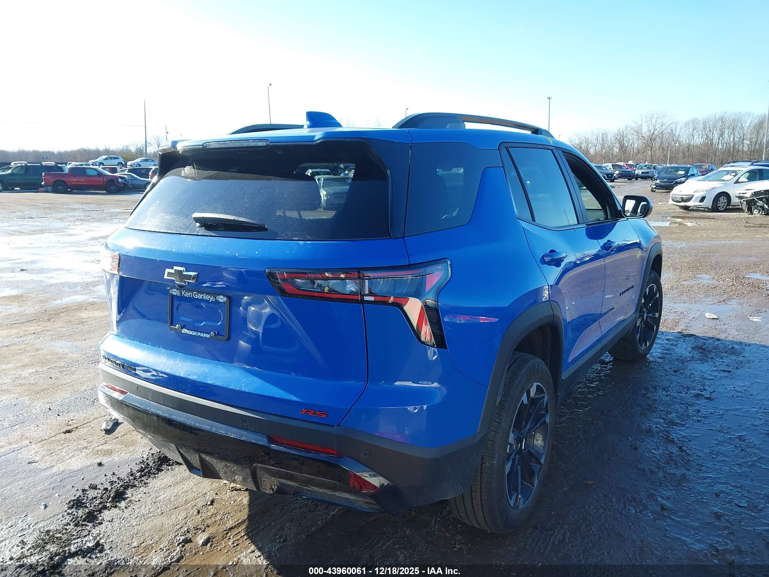 CHEVROLET EQUINOX image 4