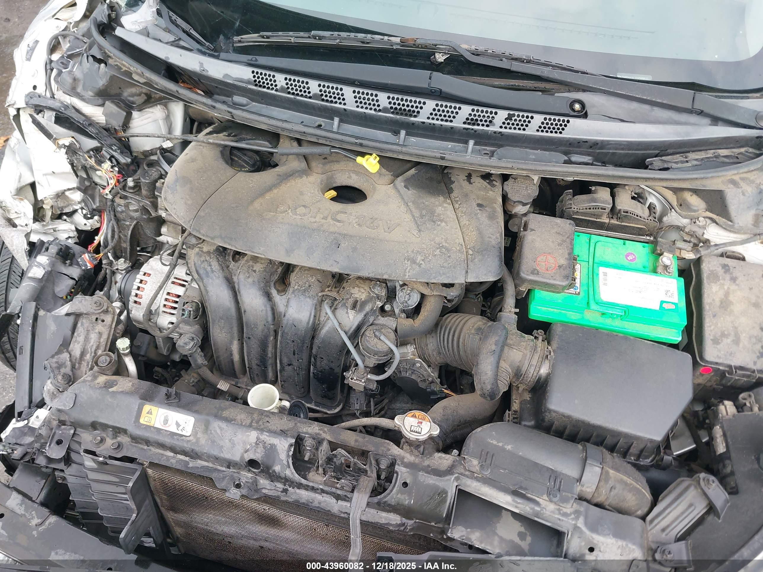 HYUNDAI ELANTRA image 10