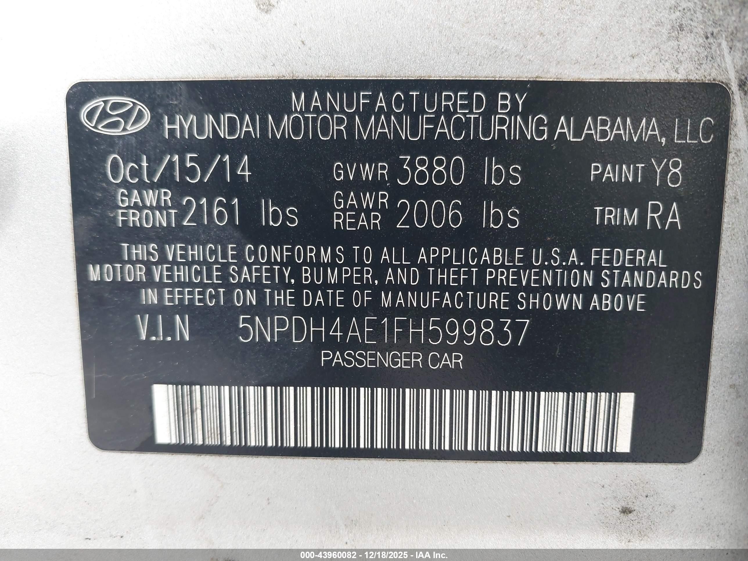 HYUNDAI ELANTRA image 9