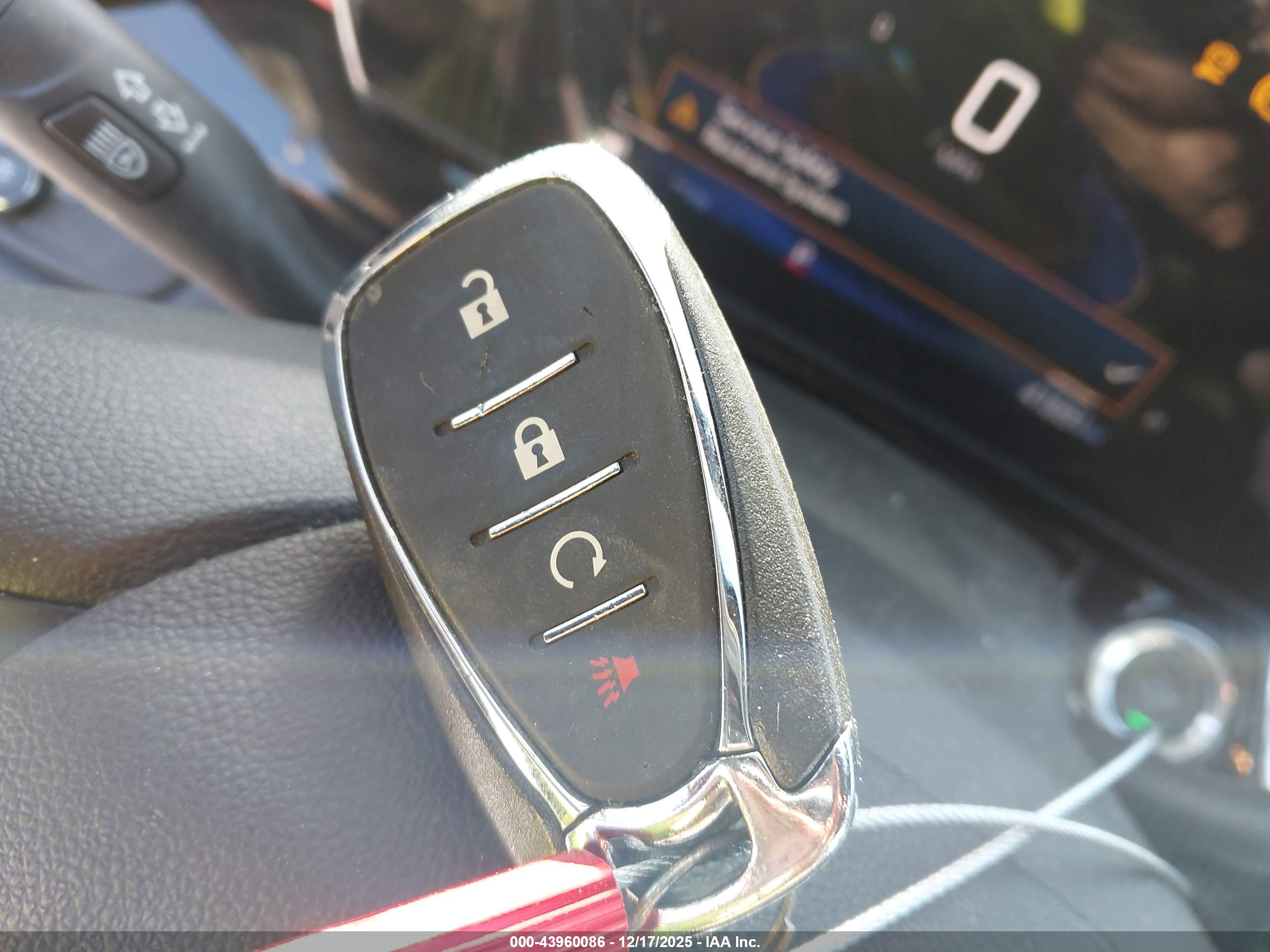 CHEVROLET TRAX image 11
