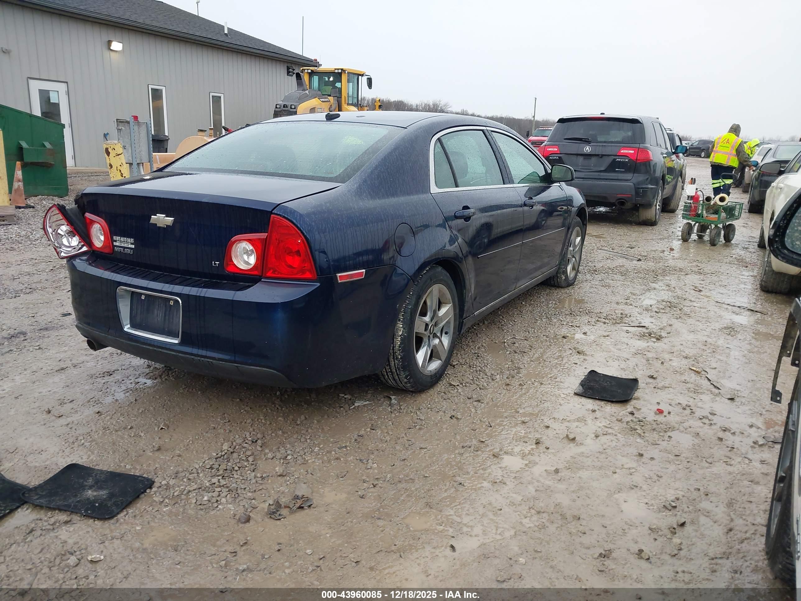 CHEVROLET MALIBU image 4