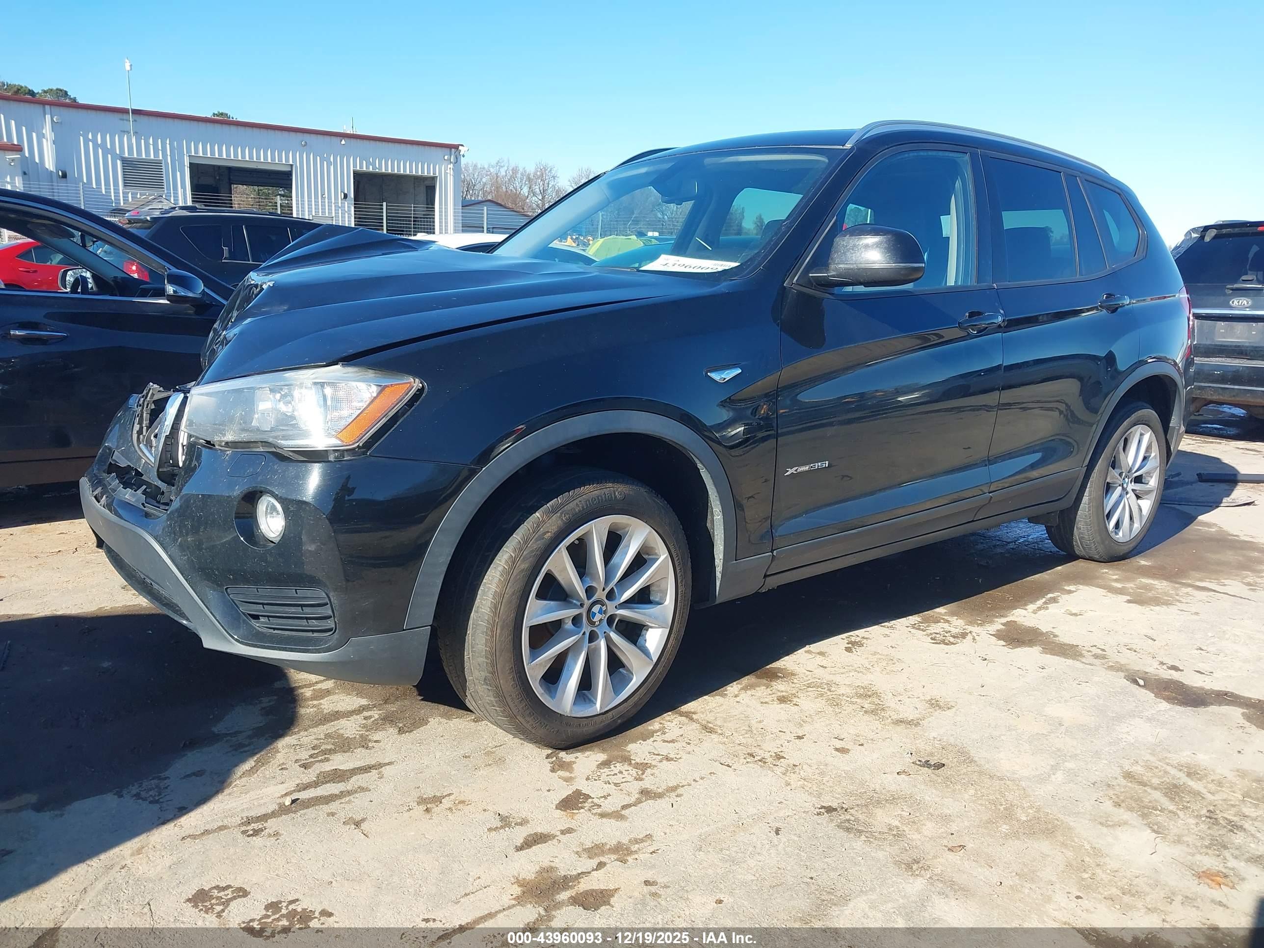 BMW X3 image 2