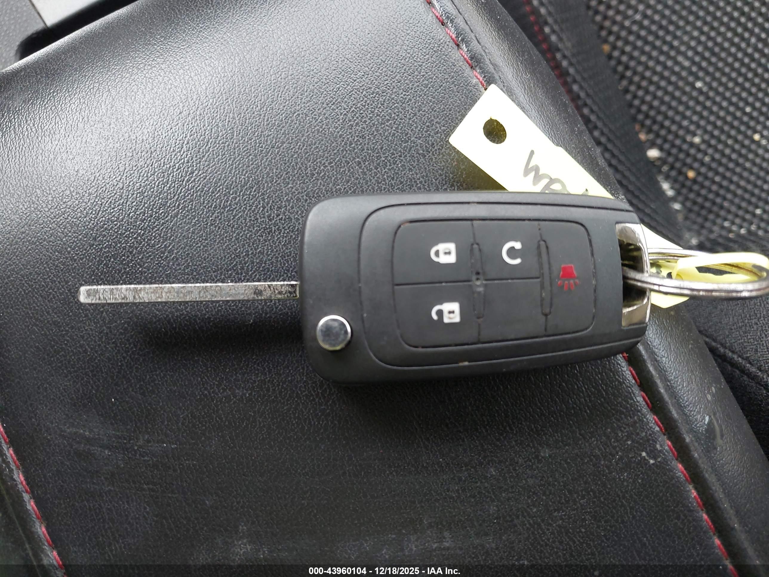 GMC TERRAIN image 11