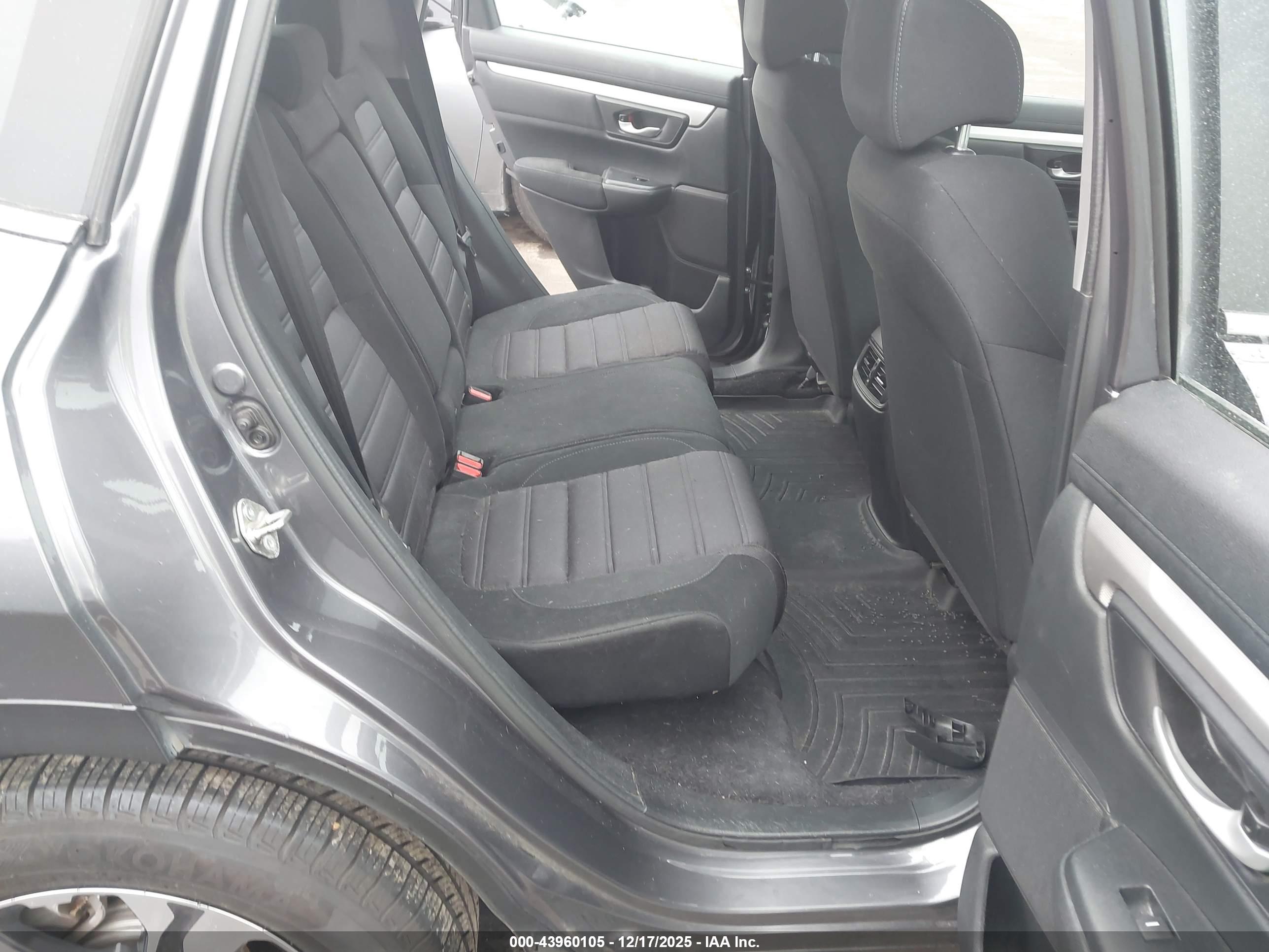 HONDA CR-V image 8