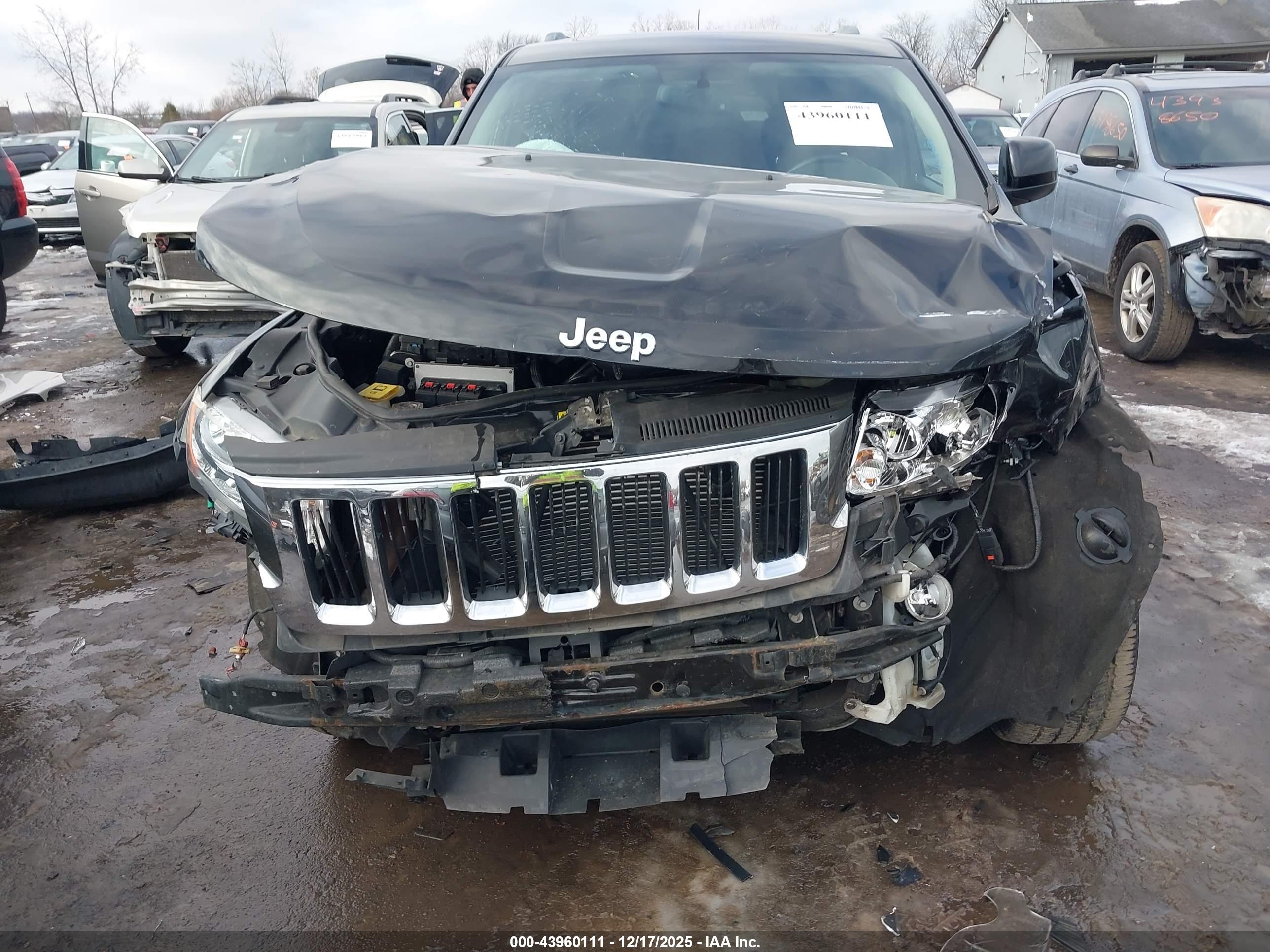 JEEP GRAND image 6