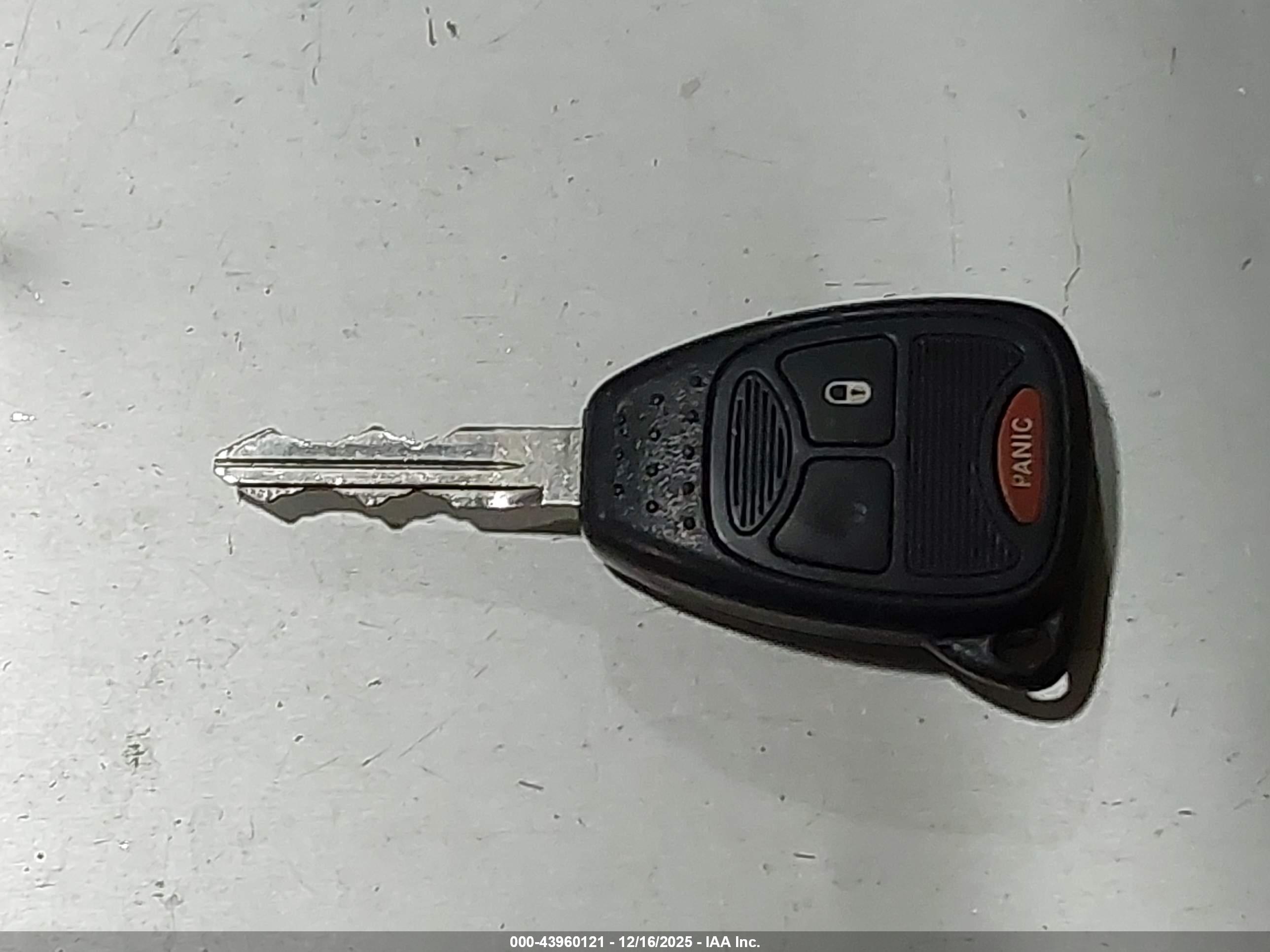 DODGE NITRO image 11