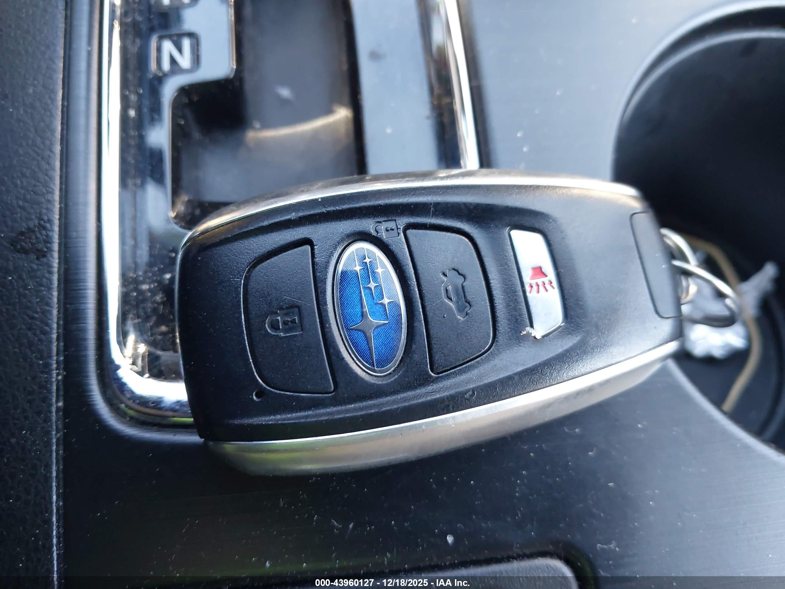 SUBARU OUTBACK image 11