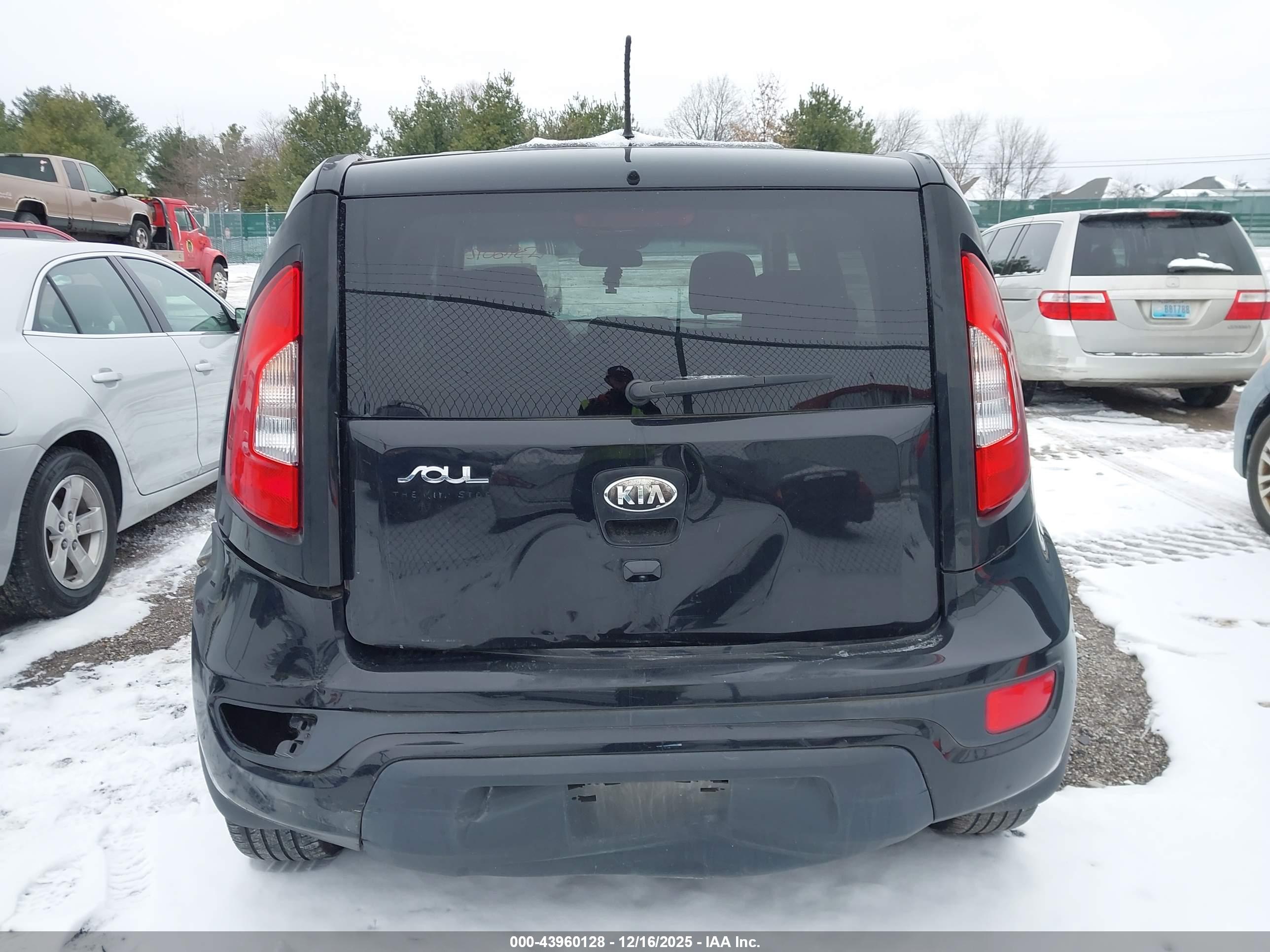 KIA SOUL image 6
