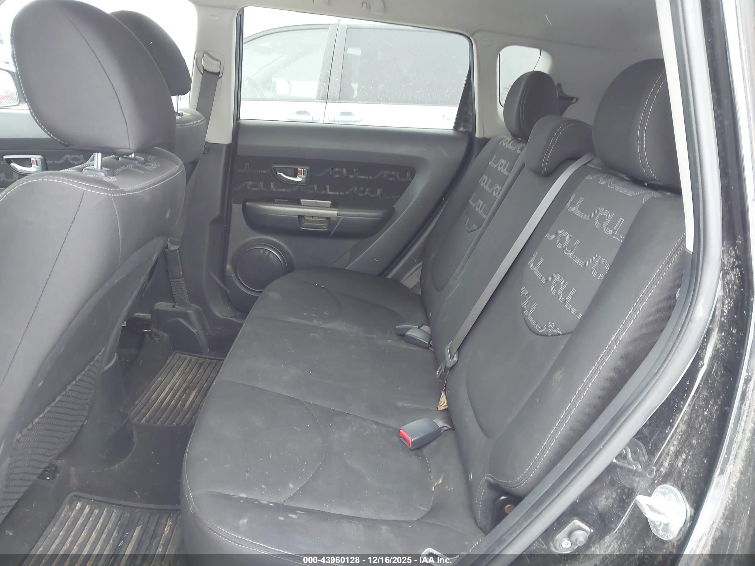 KIA SOUL image 8