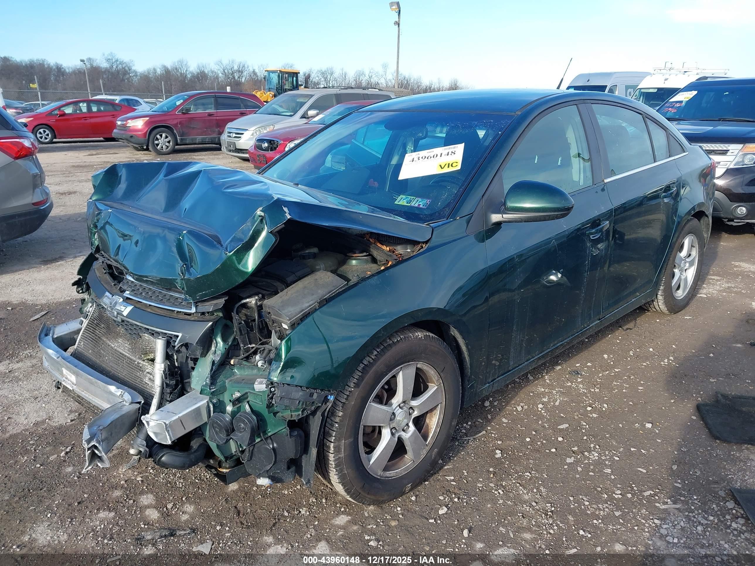 CHEVROLET CRUZE image 2