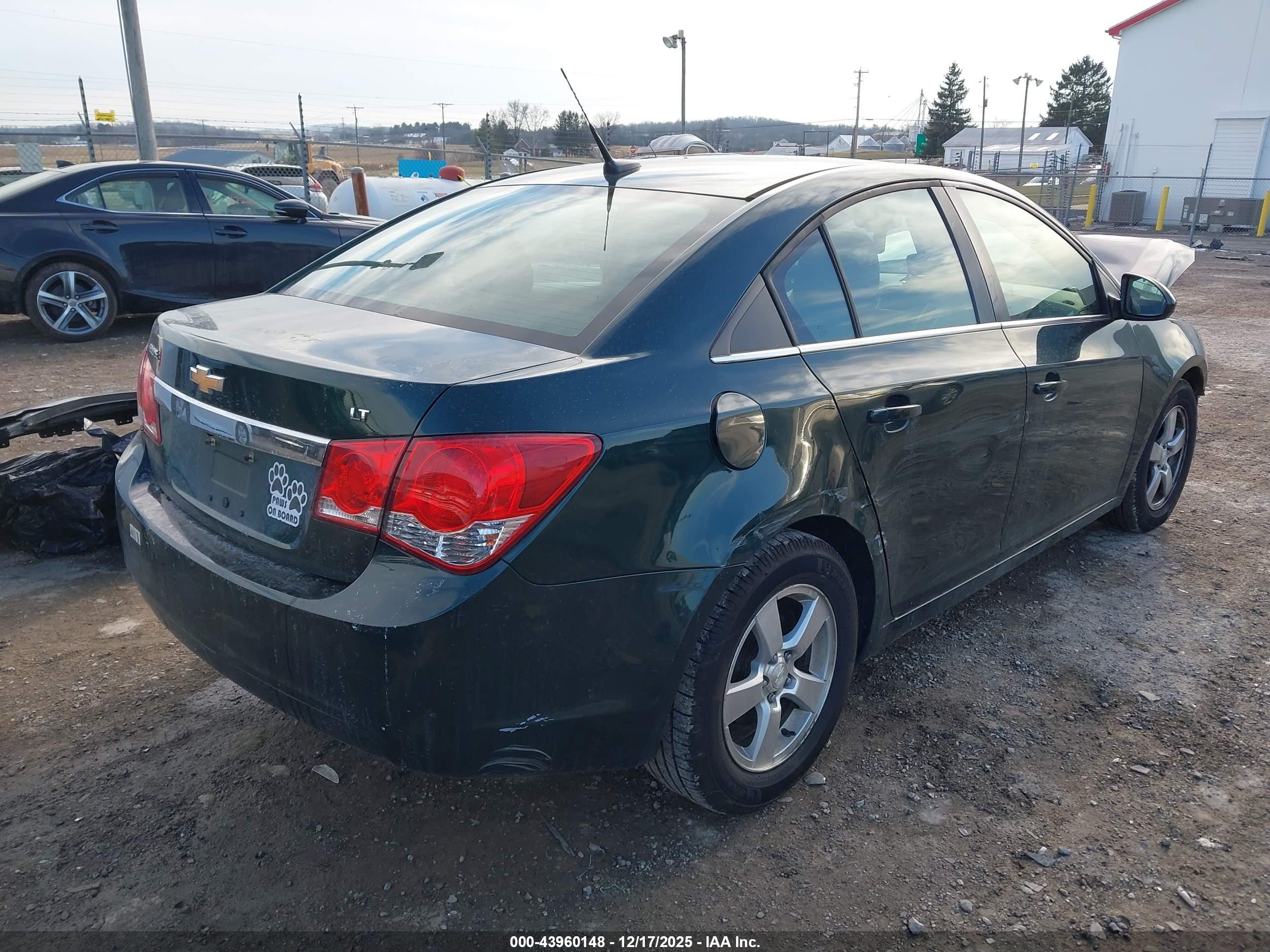 CHEVROLET CRUZE image 4
