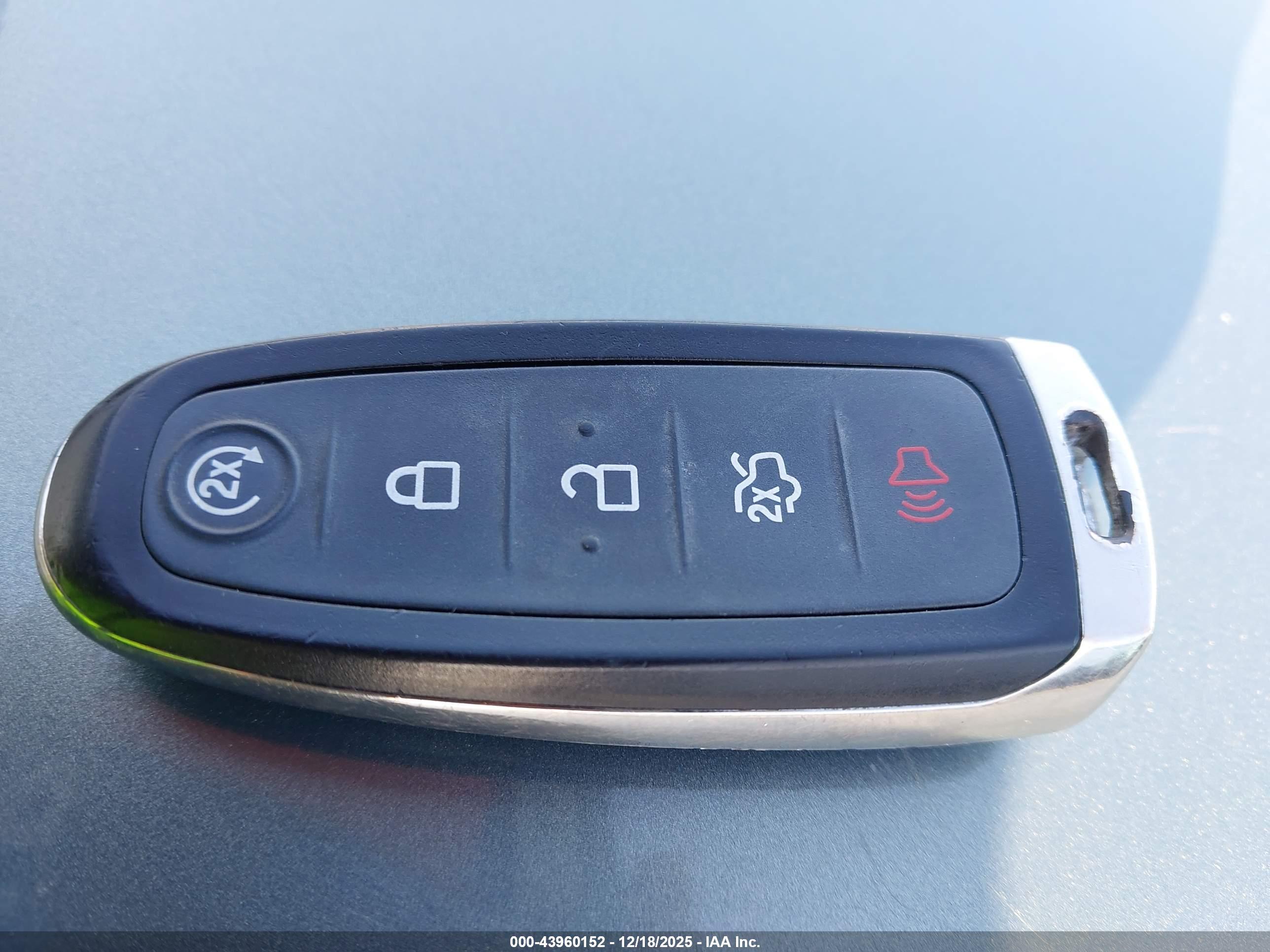 LINCOLN MKX image 11