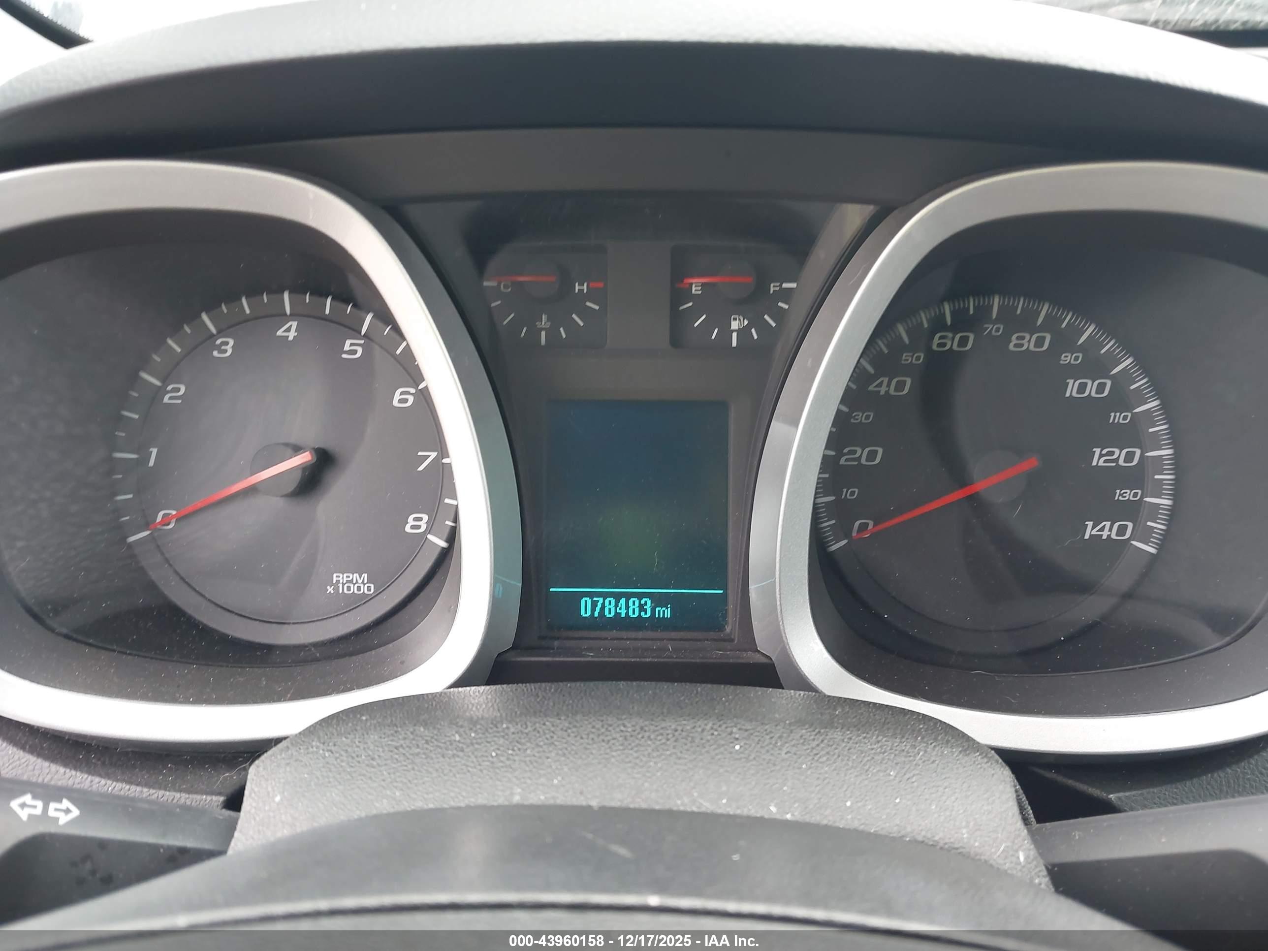 CHEVROLET EQUINOX image 7