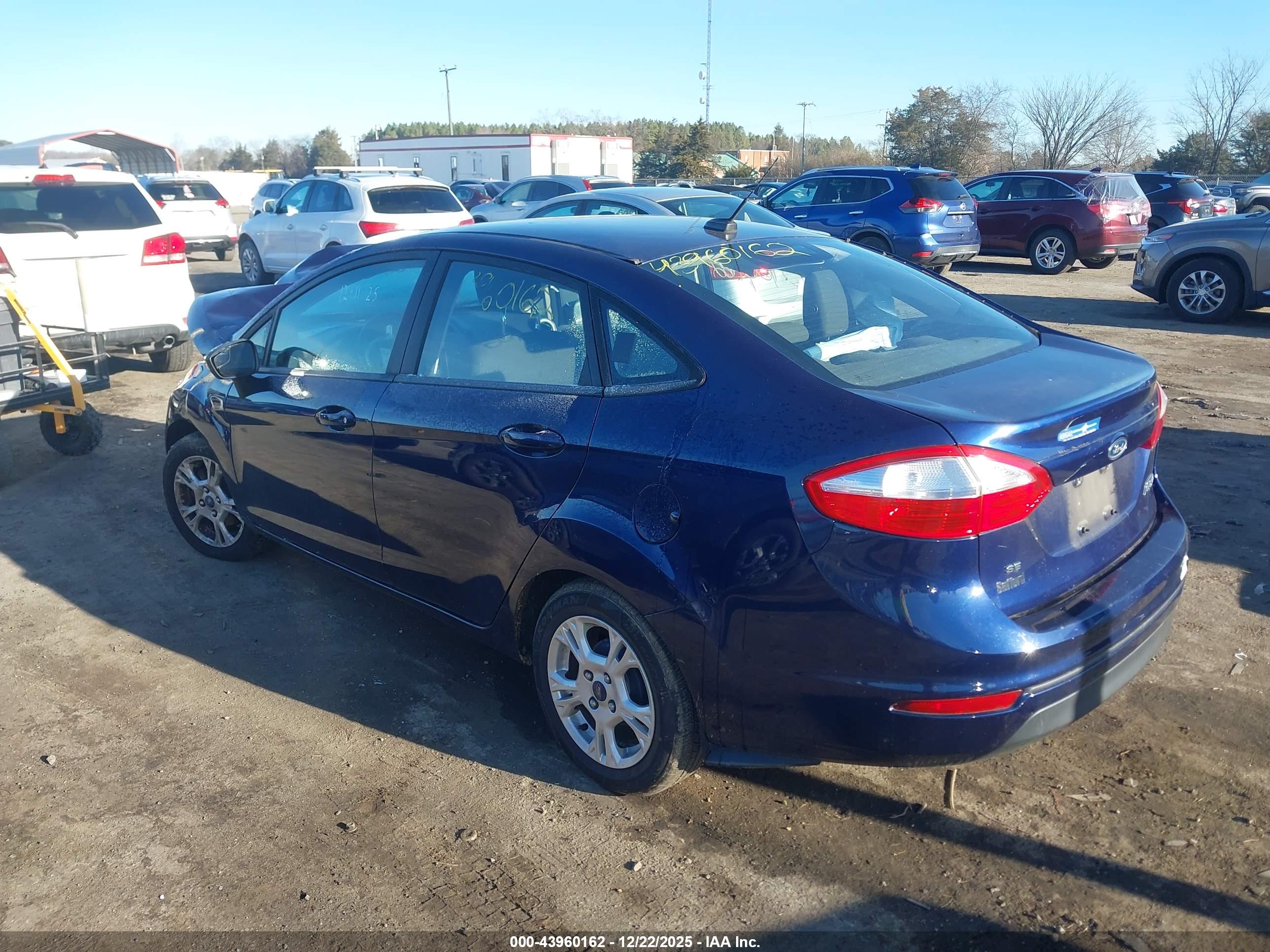 FORD FIESTA image 3