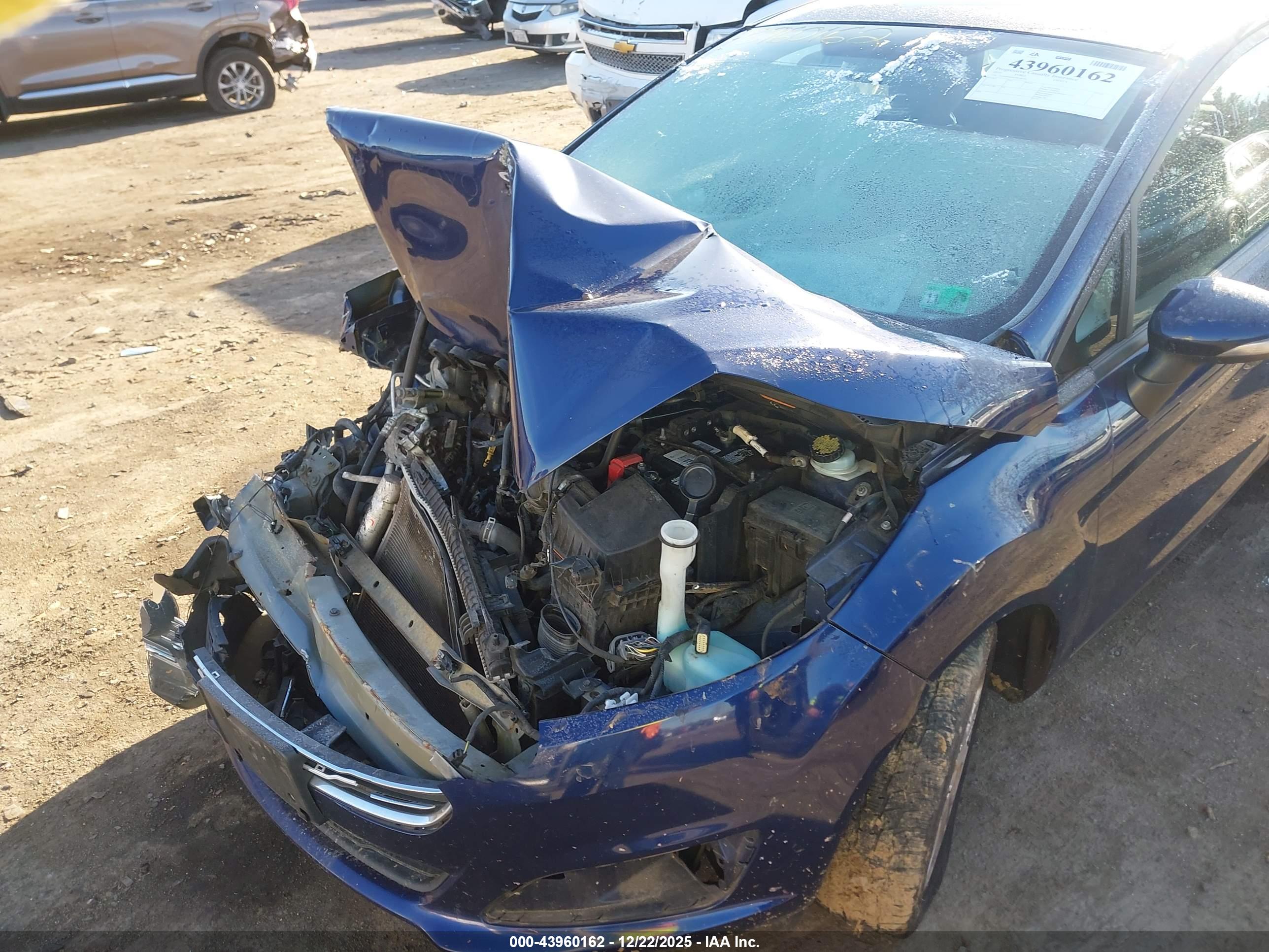 FORD FIESTA image 6