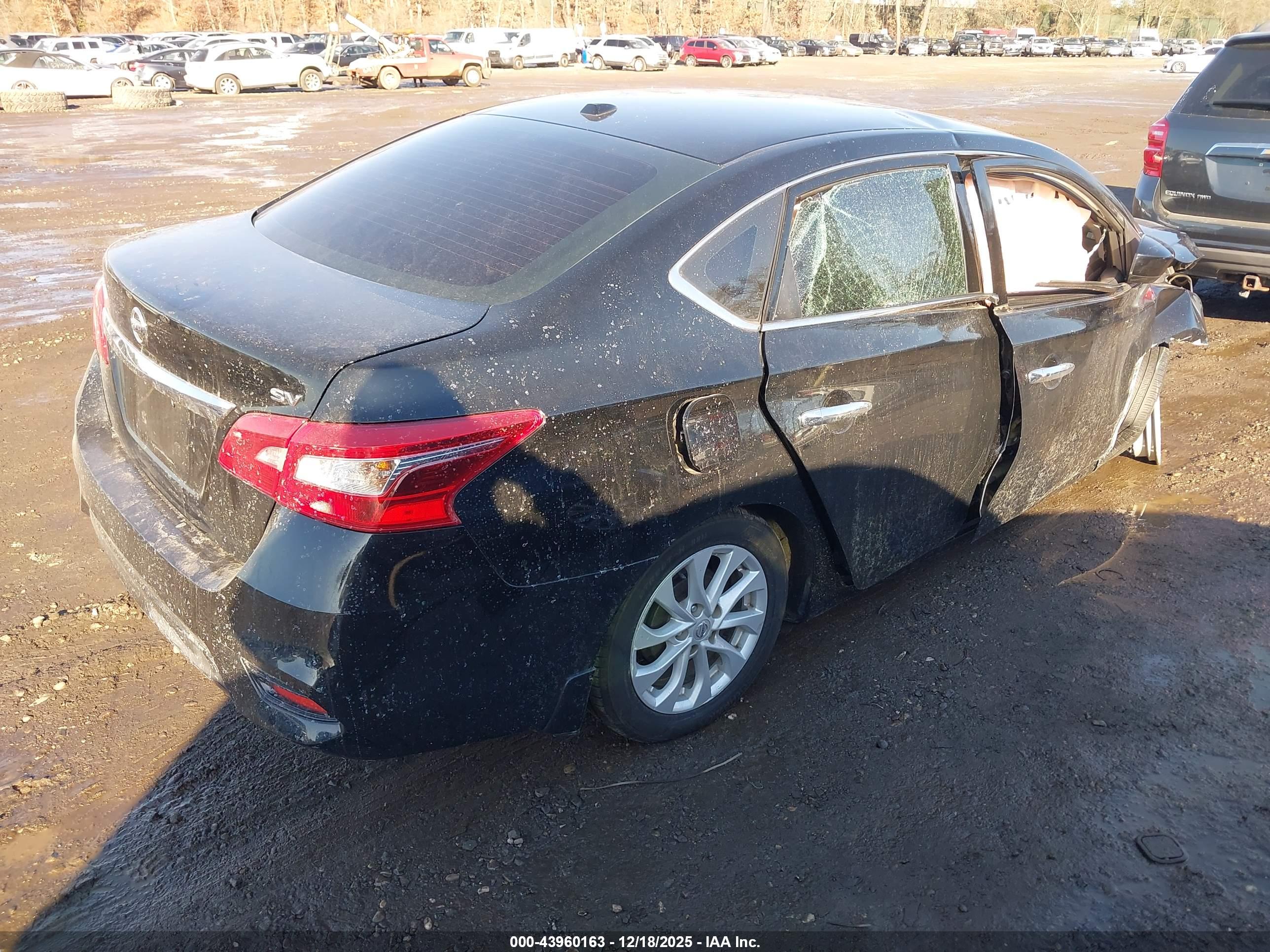 NISSAN SENTRA image 4