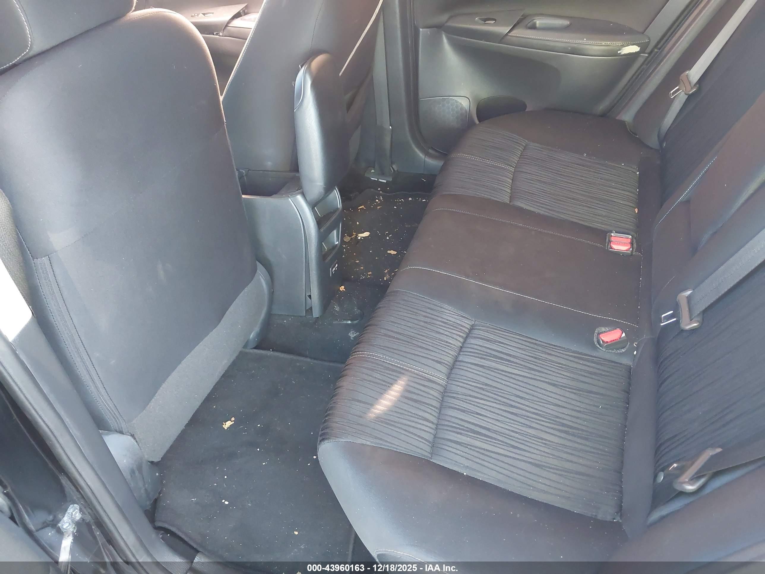 NISSAN SENTRA image 8