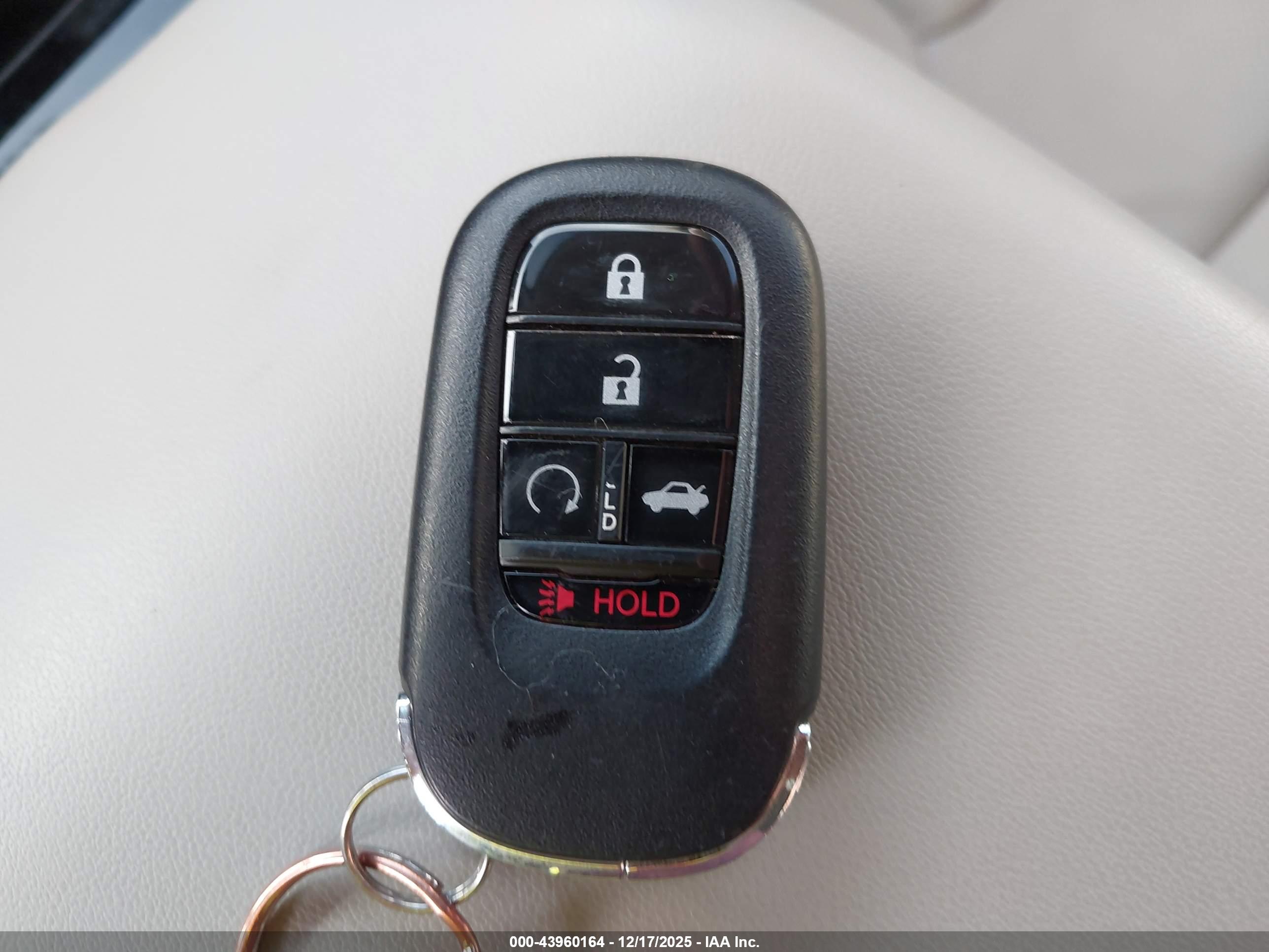 HONDA ACCORD image 11