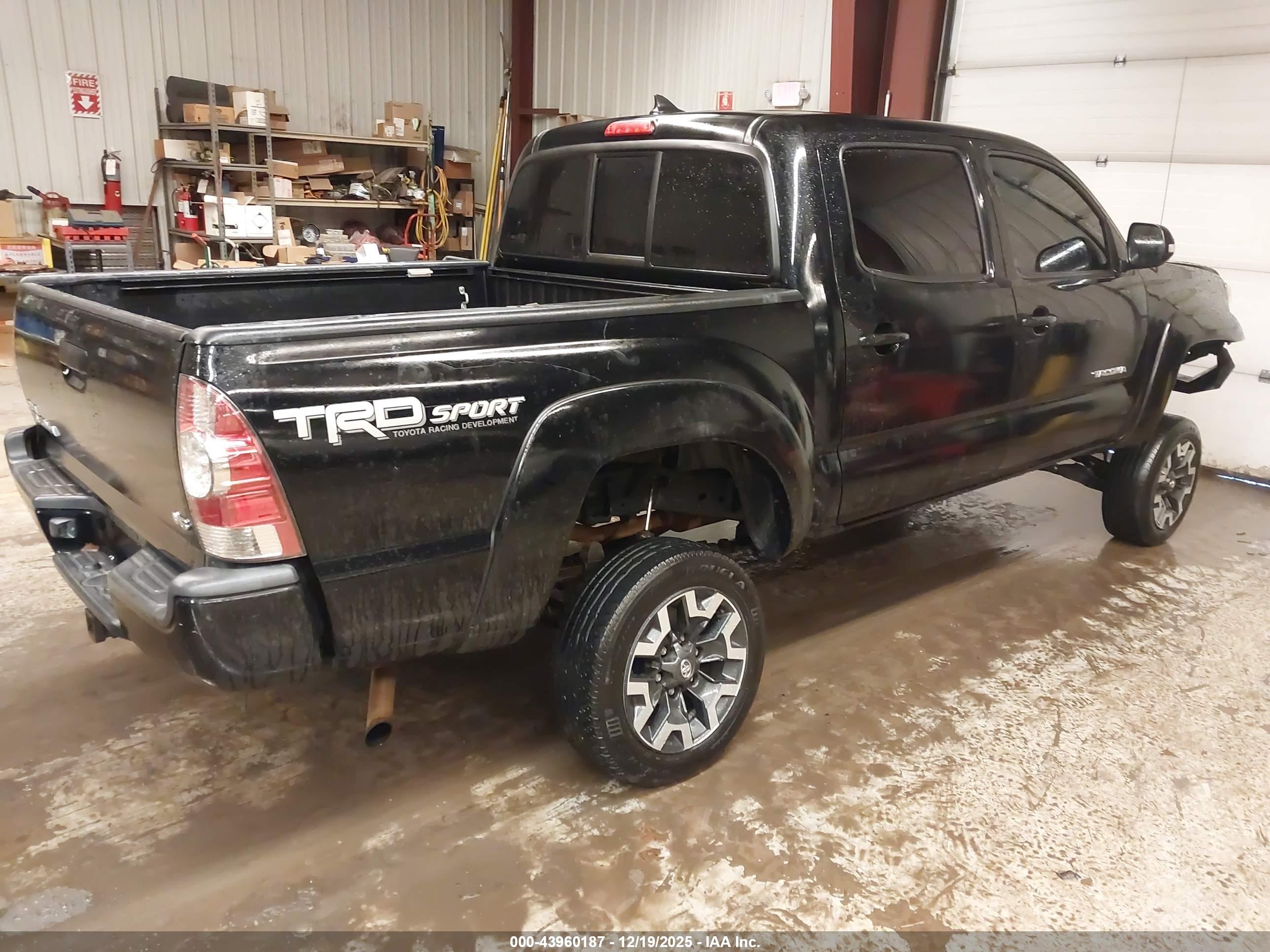 TOYOTA TACOMA image 4