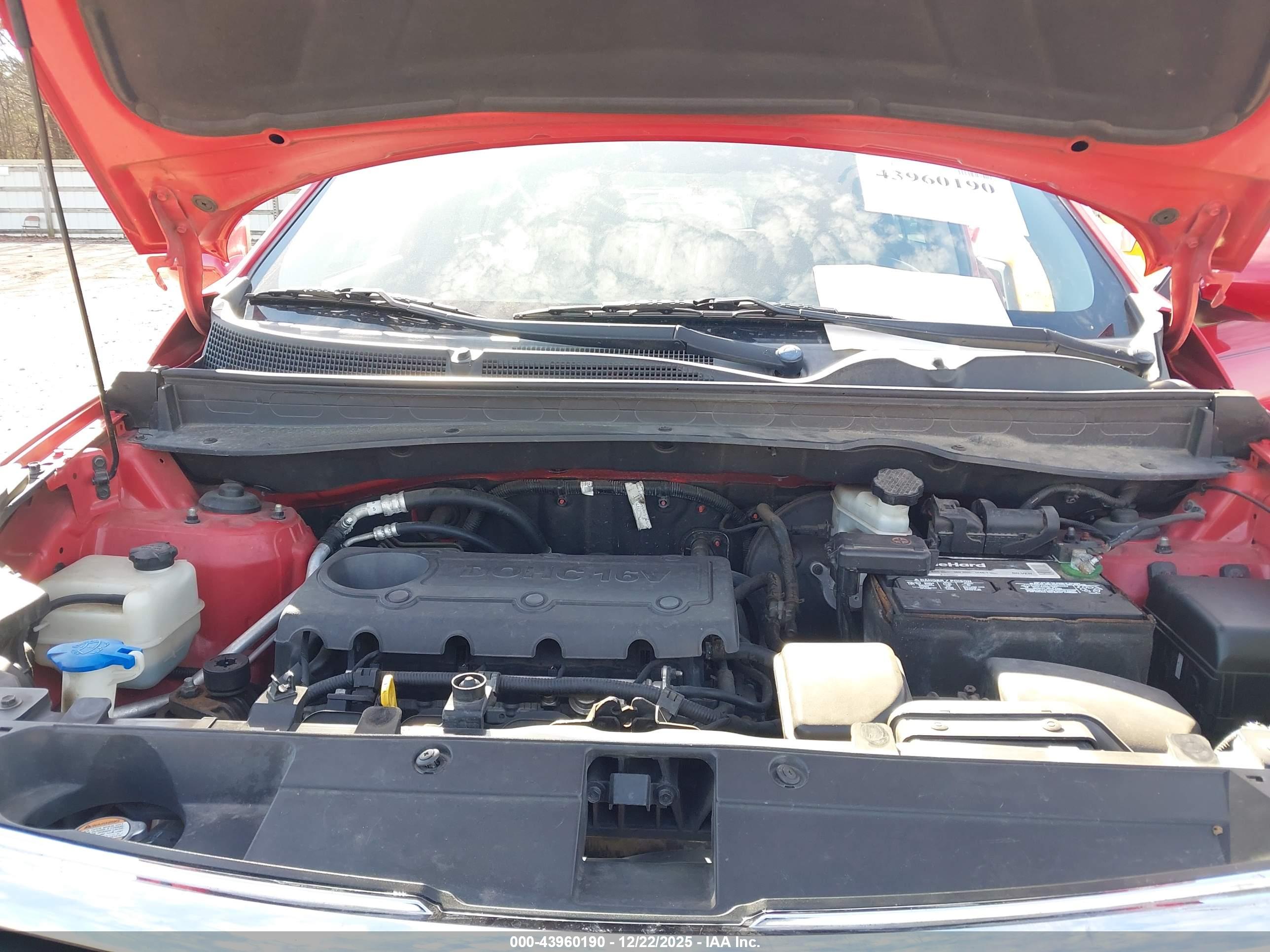 KIA SPORTAGE image 10