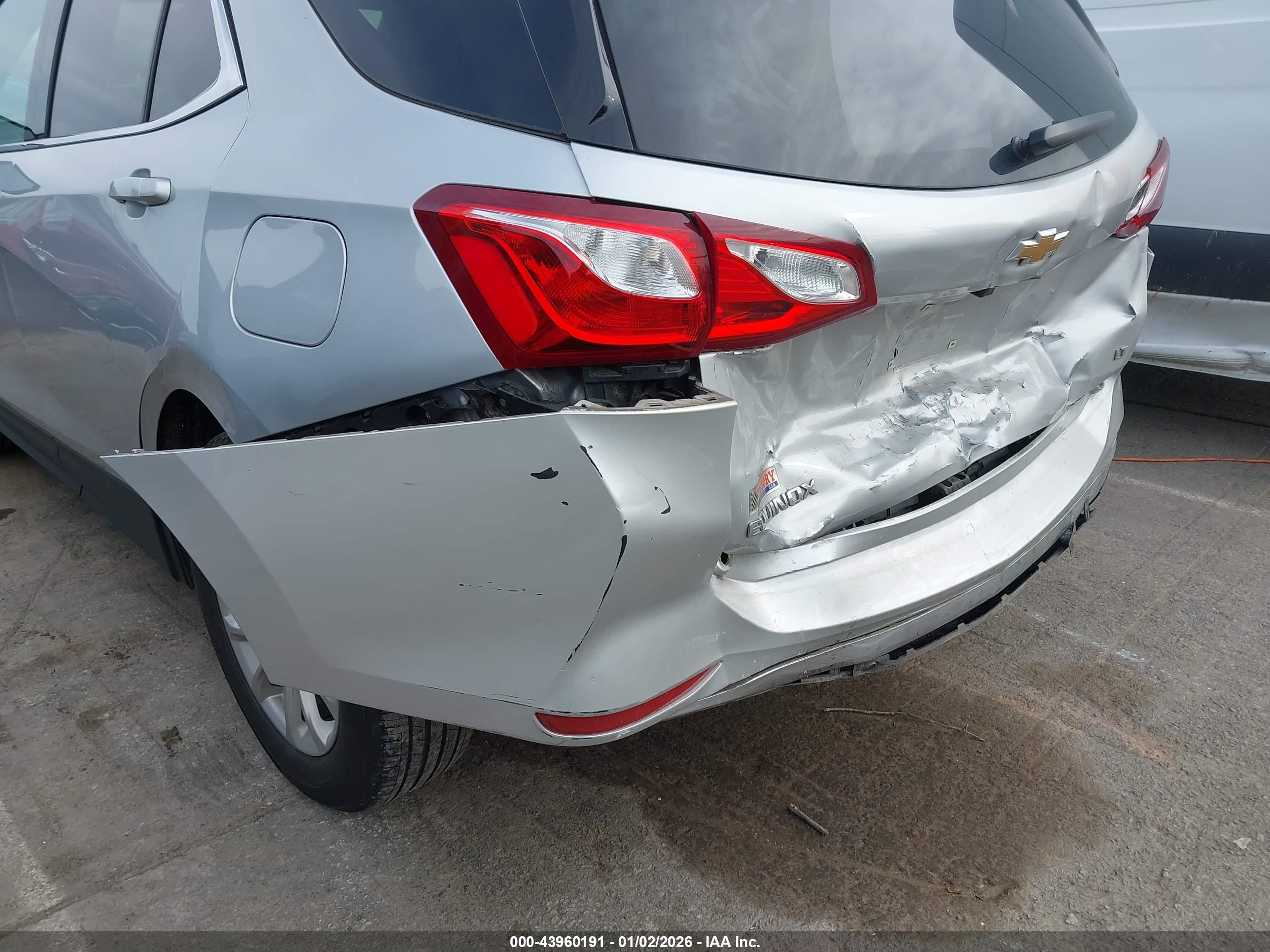 CHEVROLET EQUINOX image 6