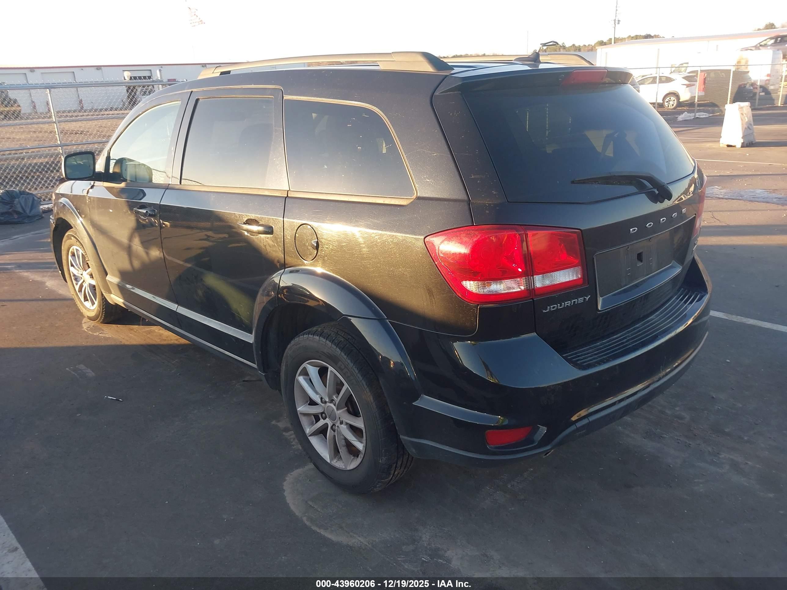 DODGE JOURNEY image 3
