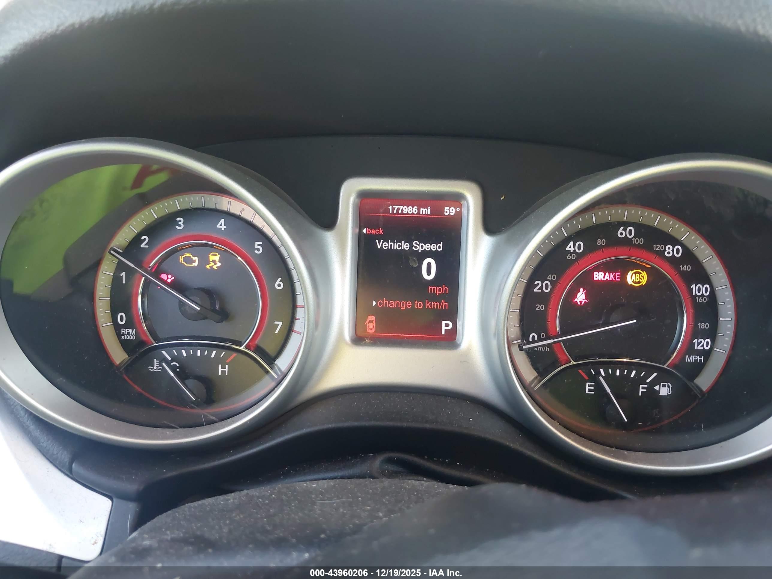 DODGE JOURNEY image 7
