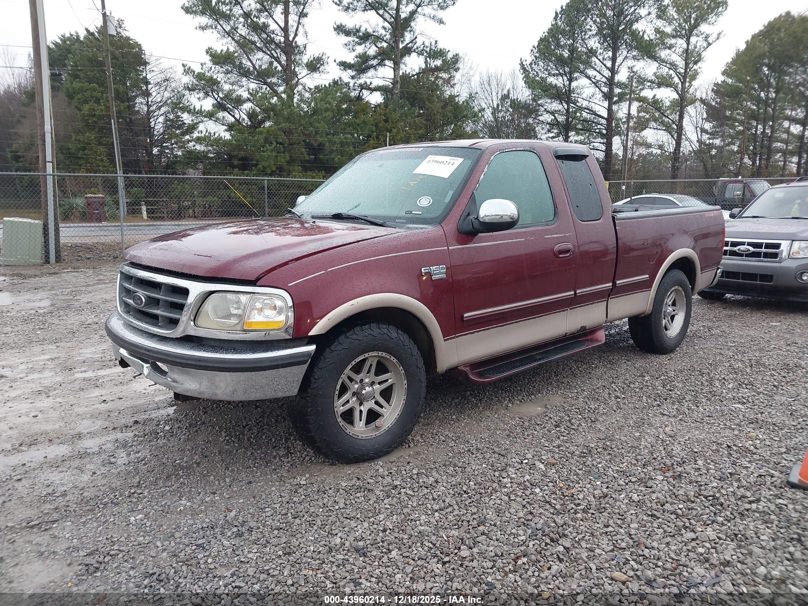 FORD F-150 image 2