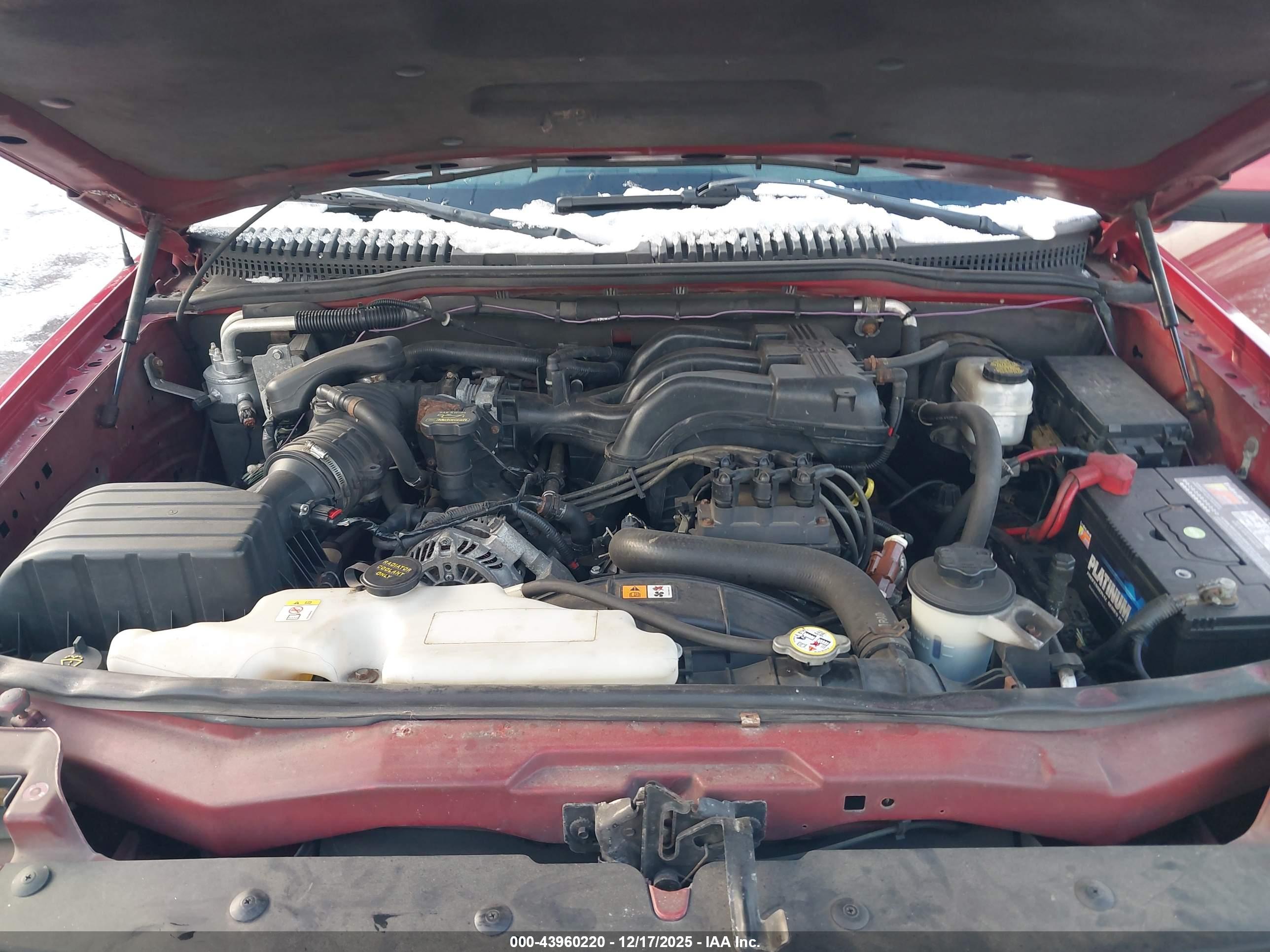 FORD EXPLORER image 10