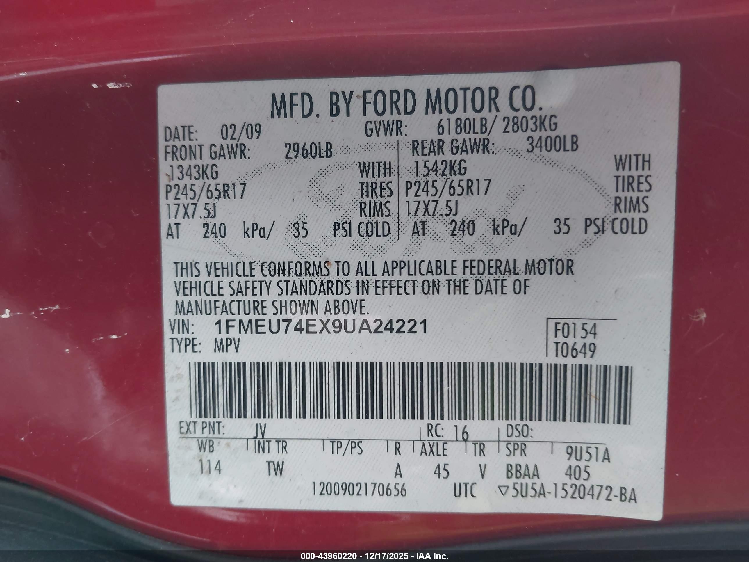 FORD EXPLORER image 9