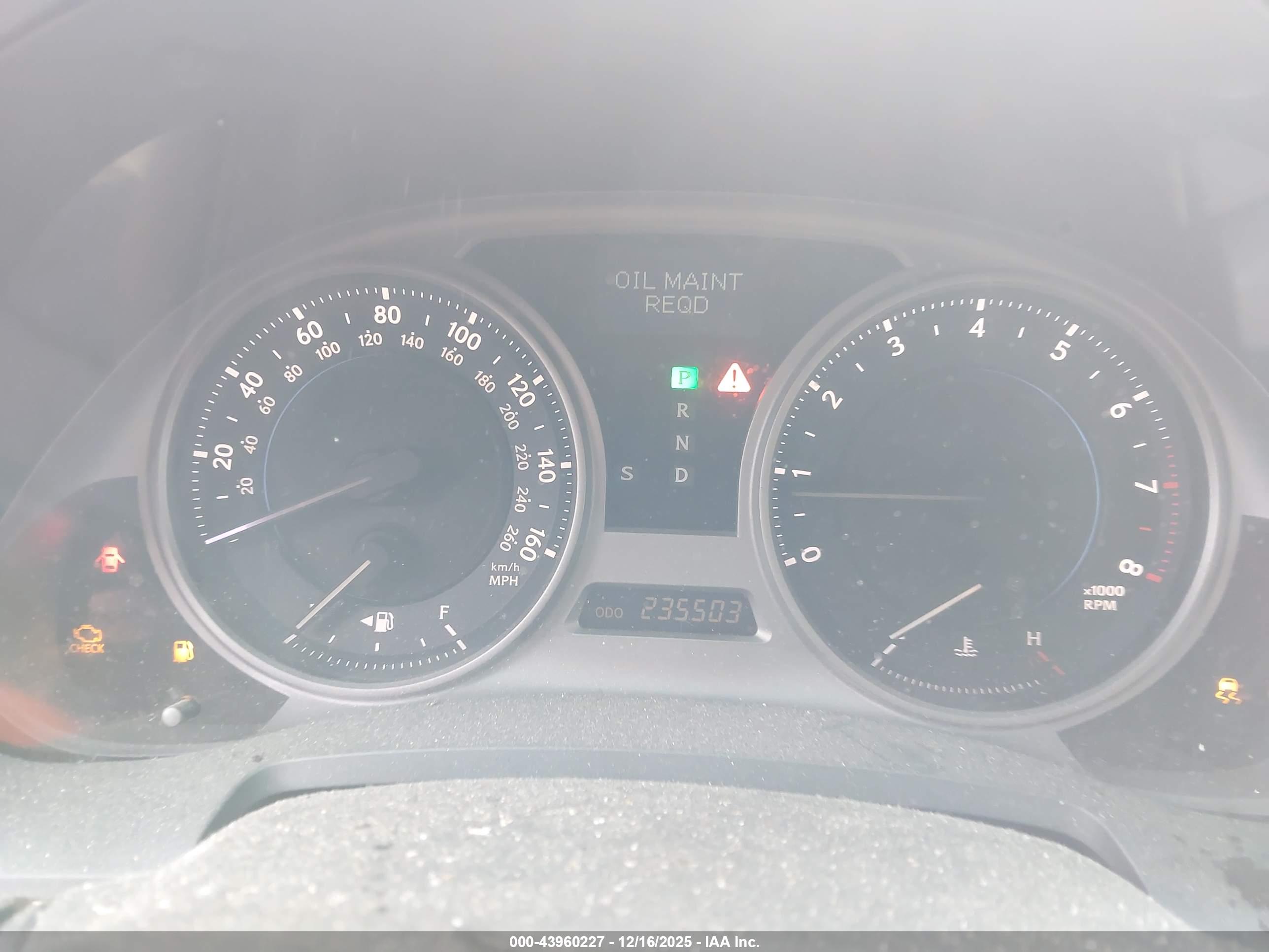 LEXUS IS image 7