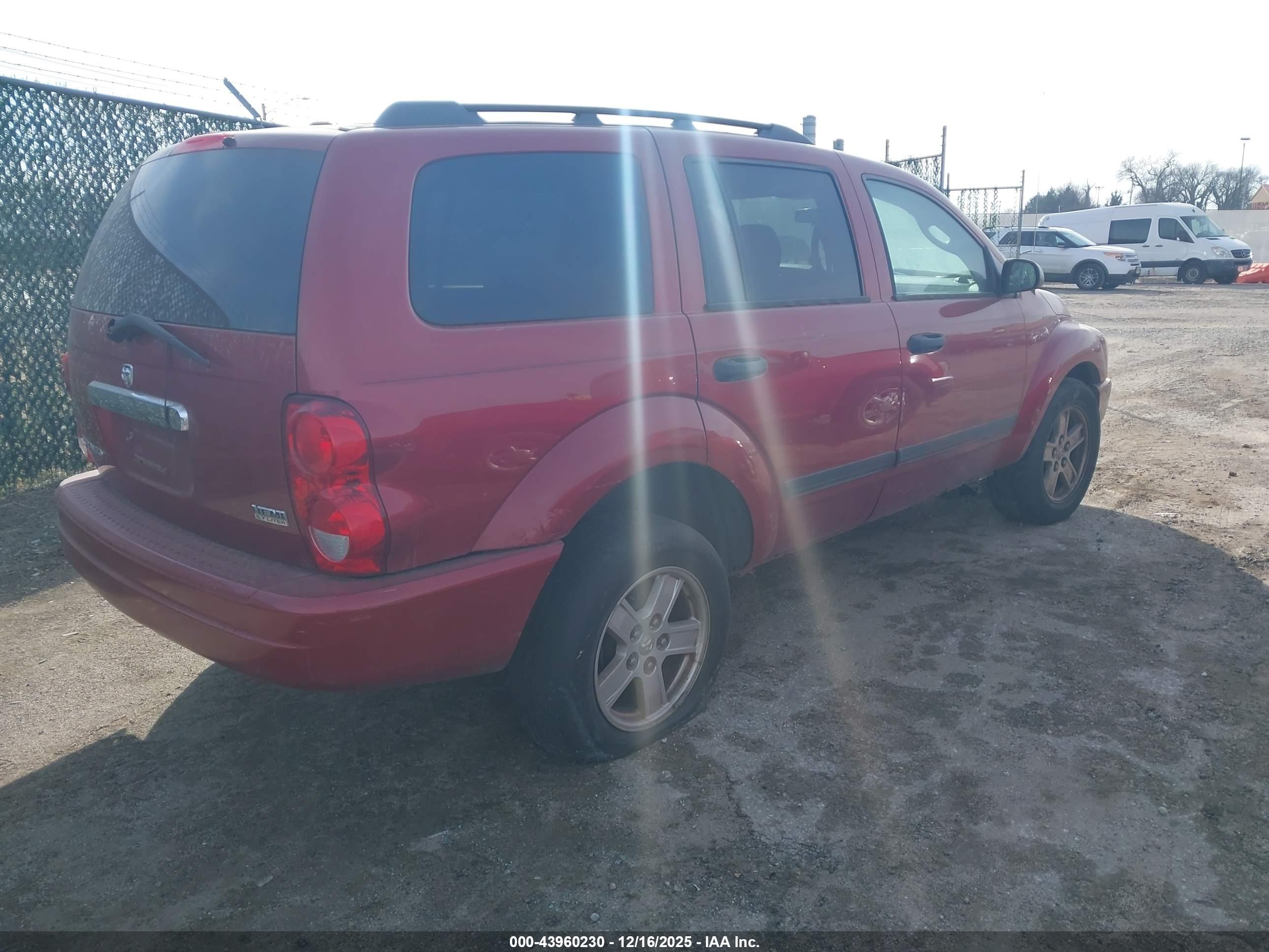 DODGE DURANGO image 4