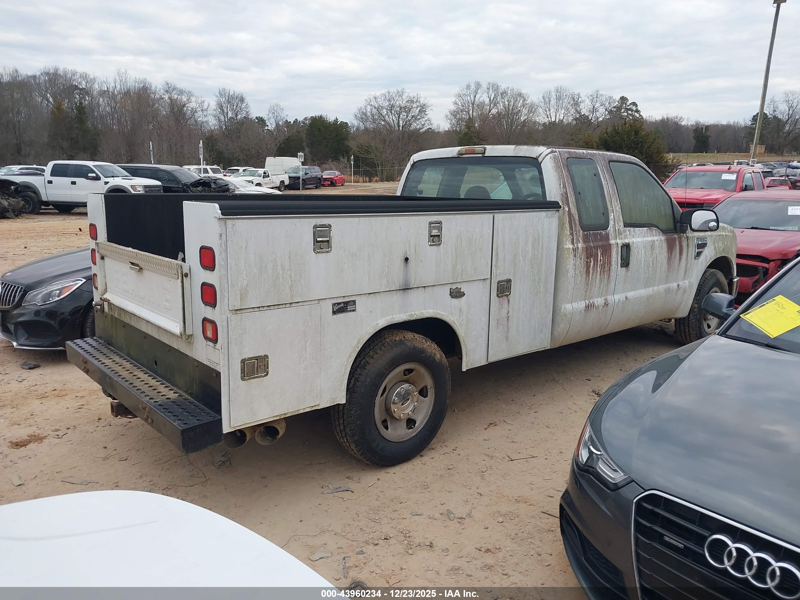 FORD F-250 image 4