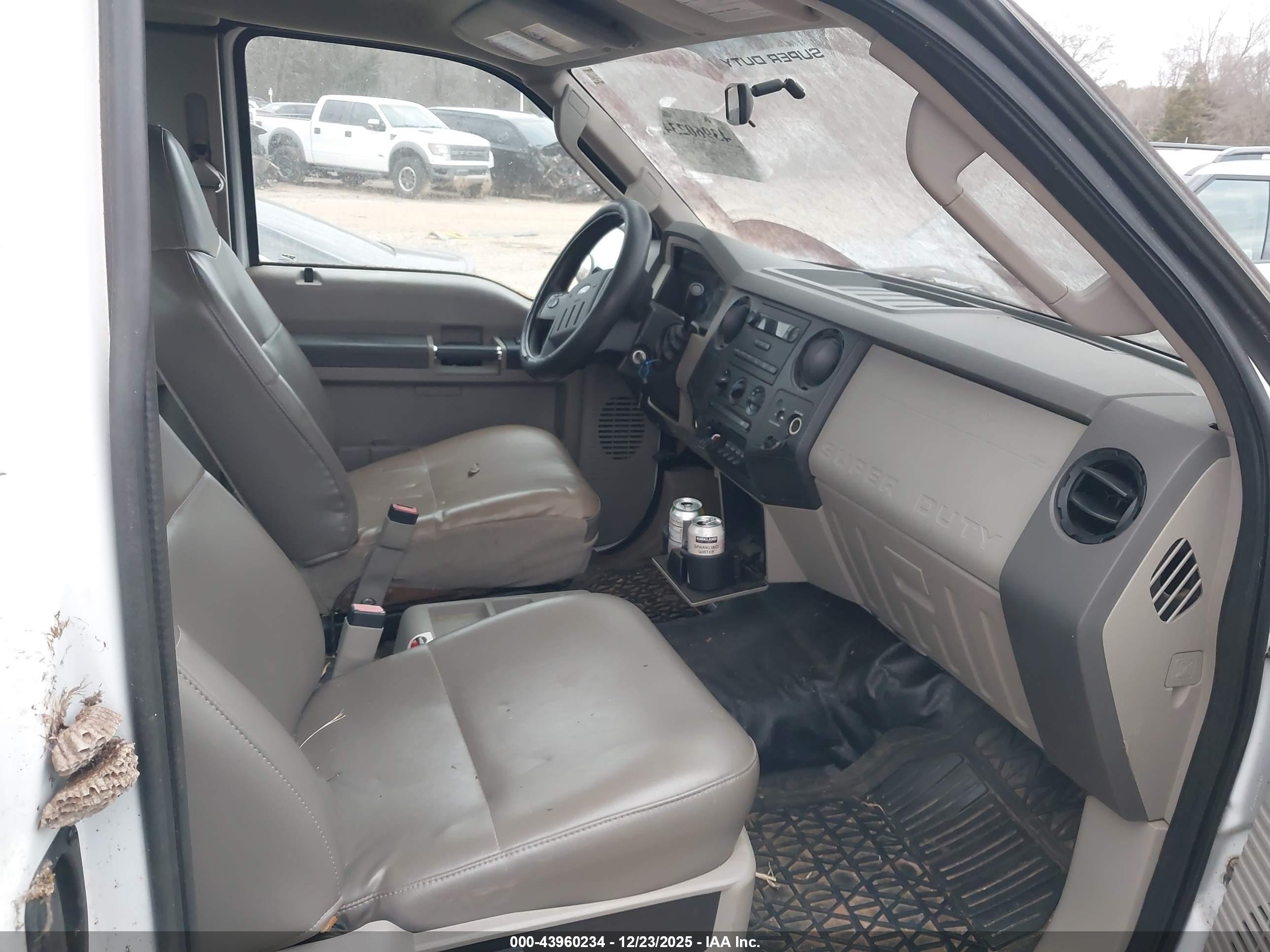 FORD F-250 image 5