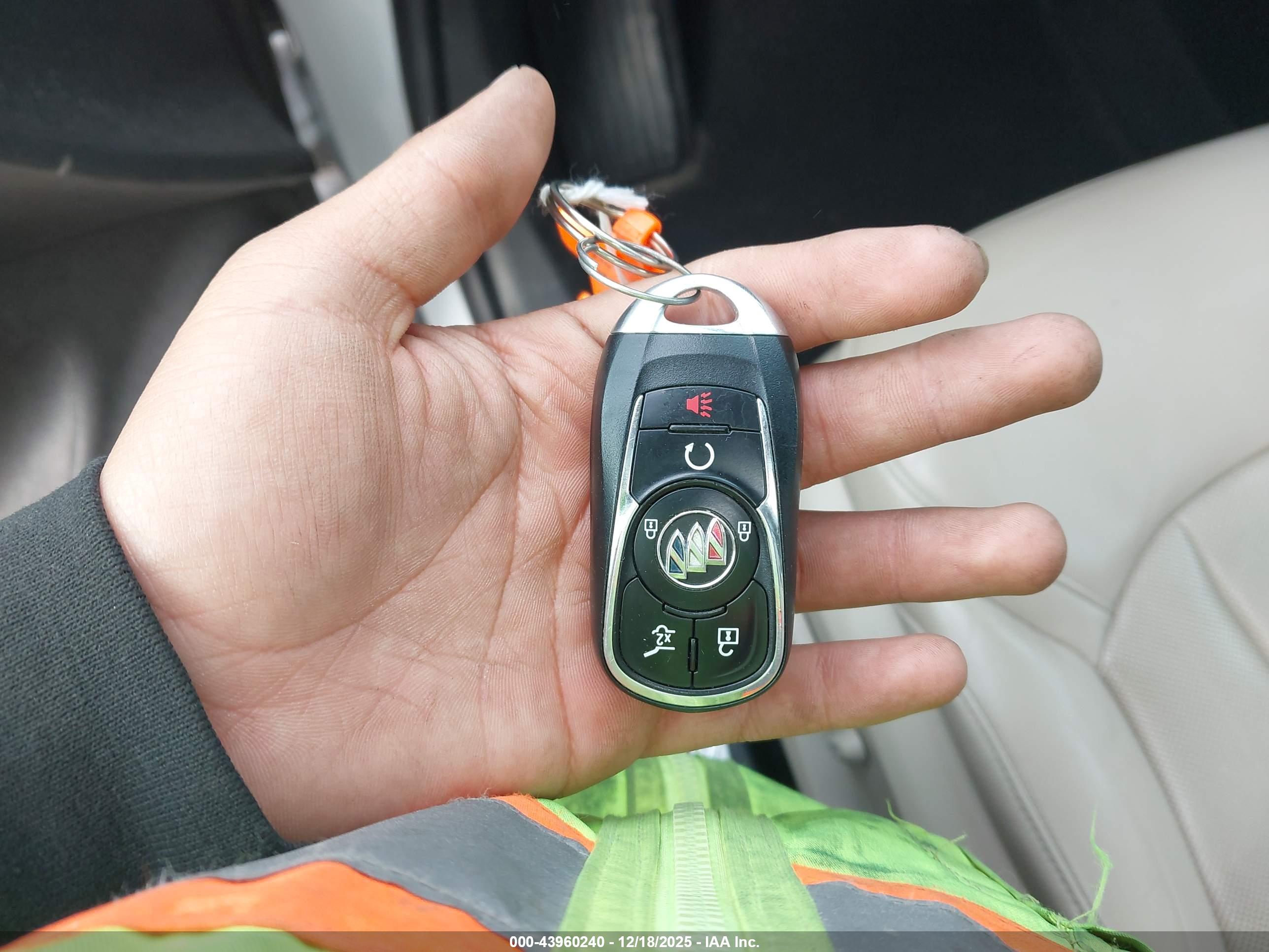 BUICK ENVISION image 11