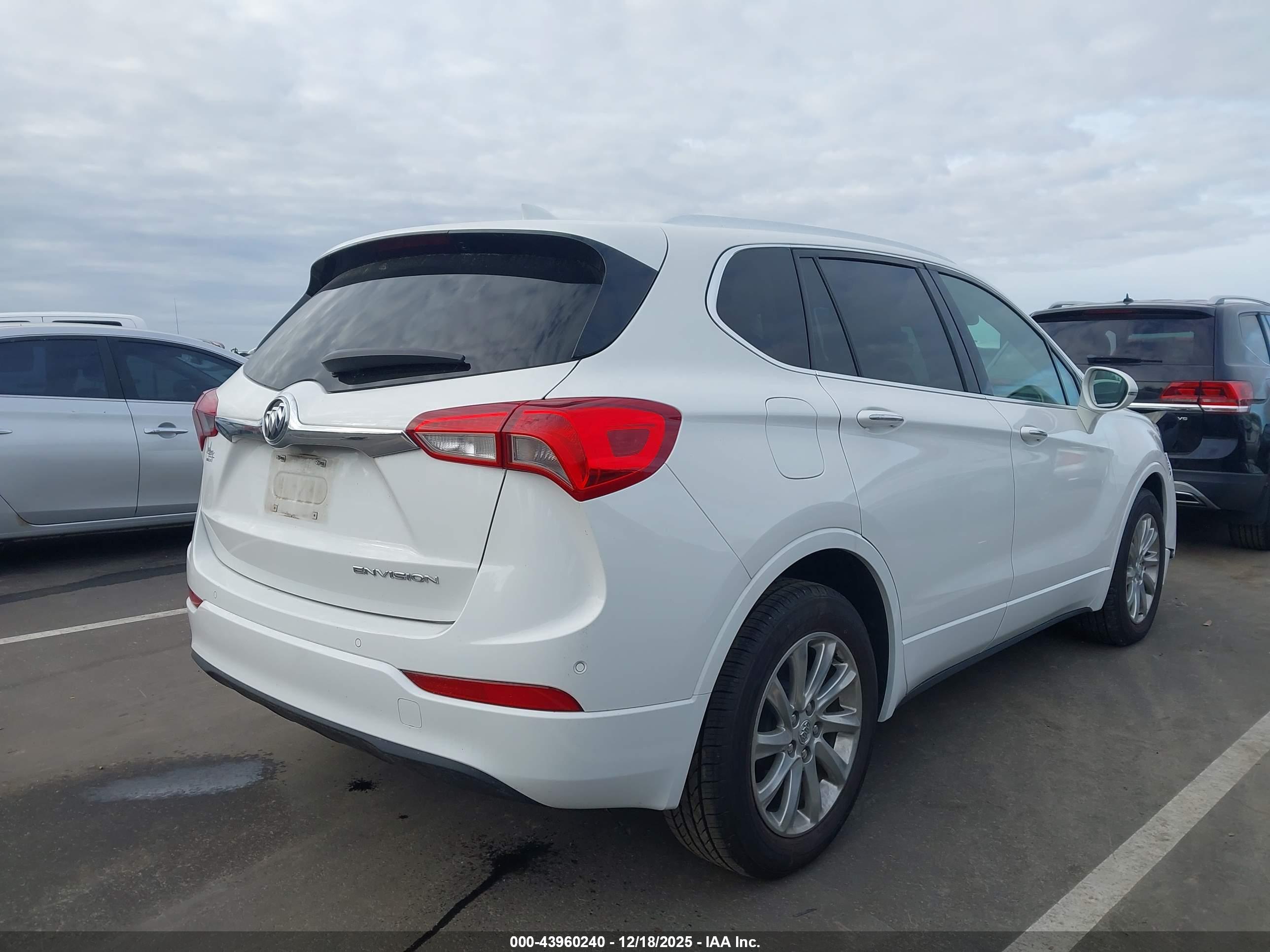 BUICK ENVISION image 4