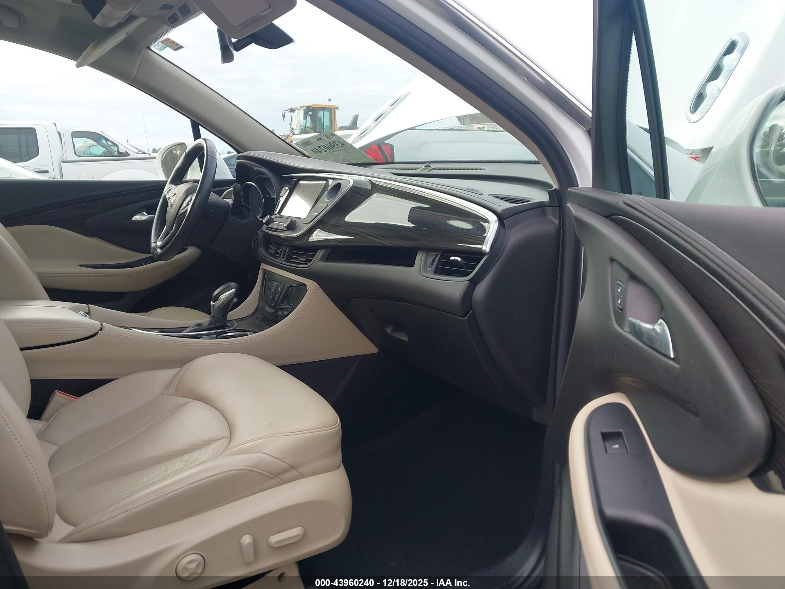 BUICK ENVISION image 5