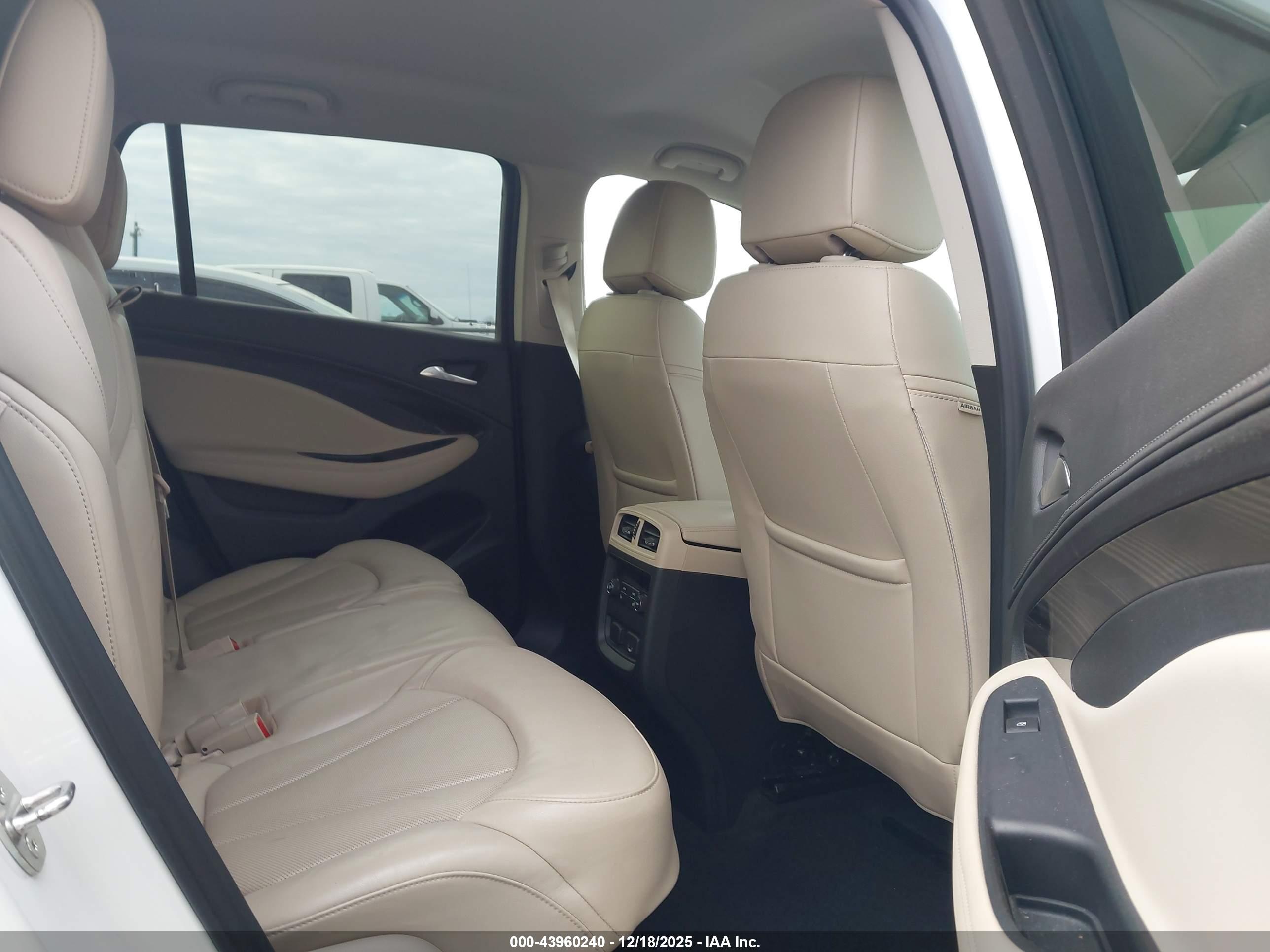 BUICK ENVISION image 8