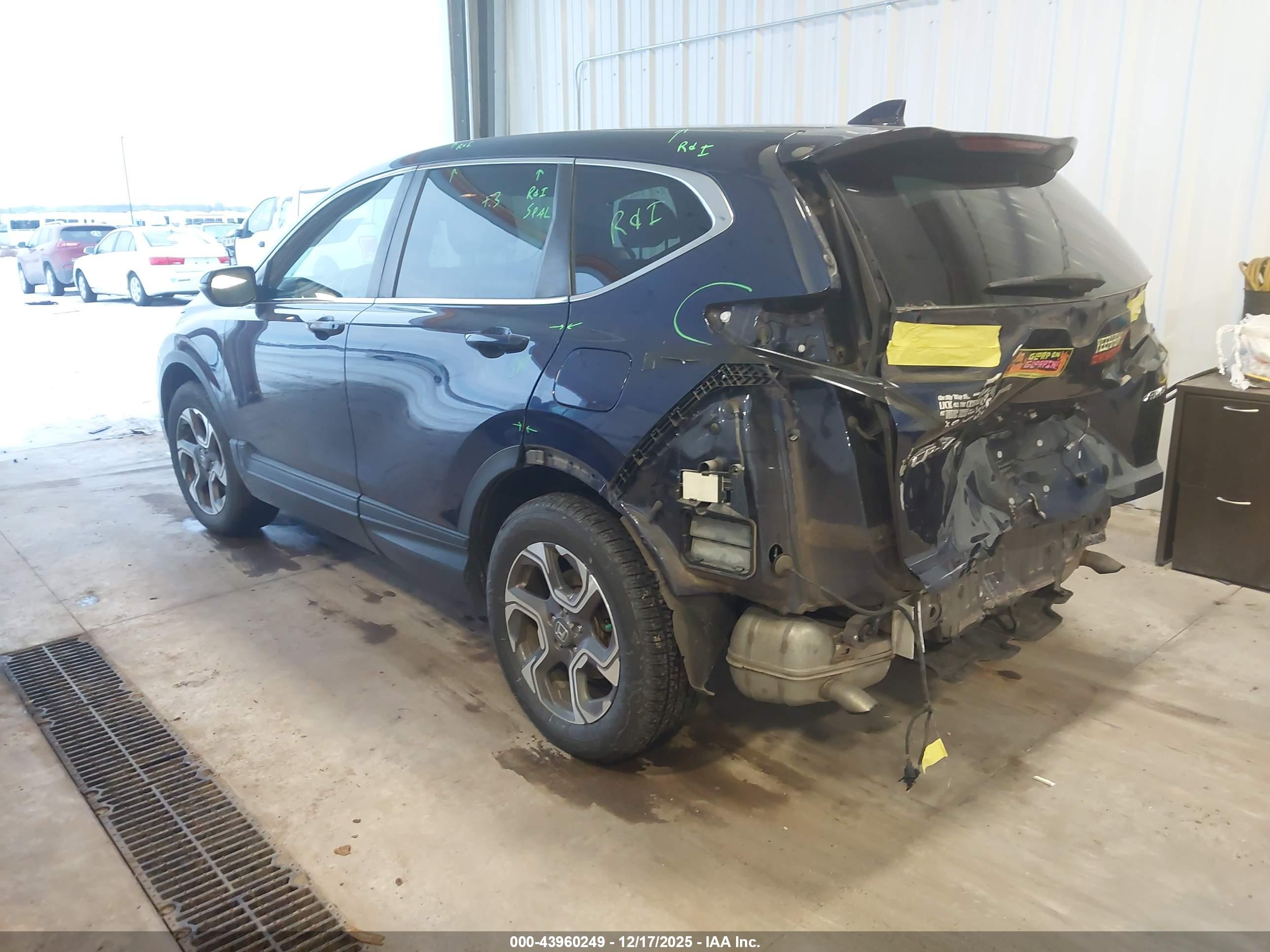 HONDA CR-V image 3